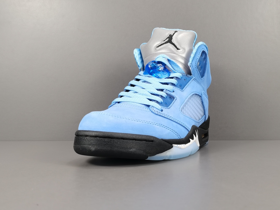 5s Retro UNC University Blue