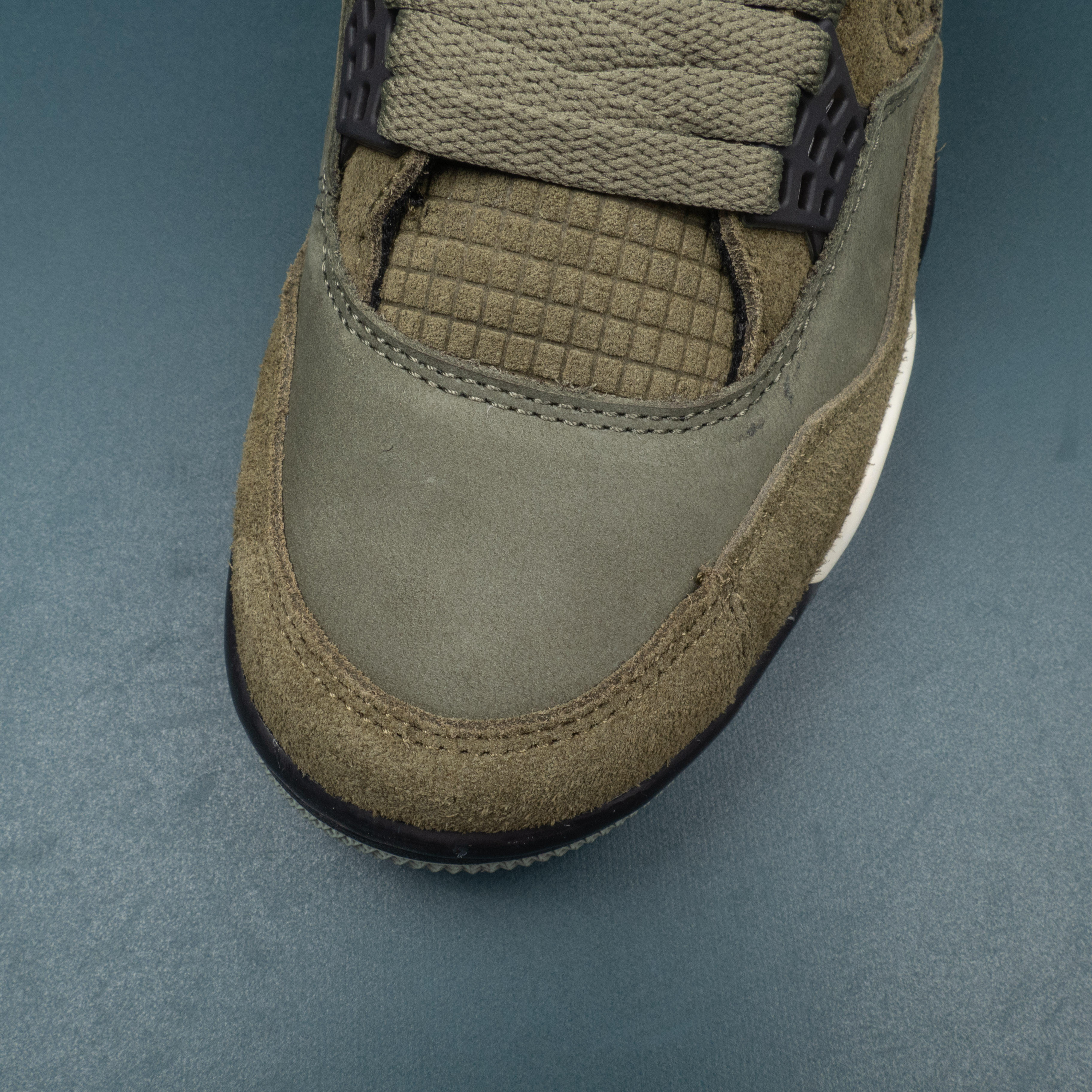 4s Retro SE Craft Medium Olive