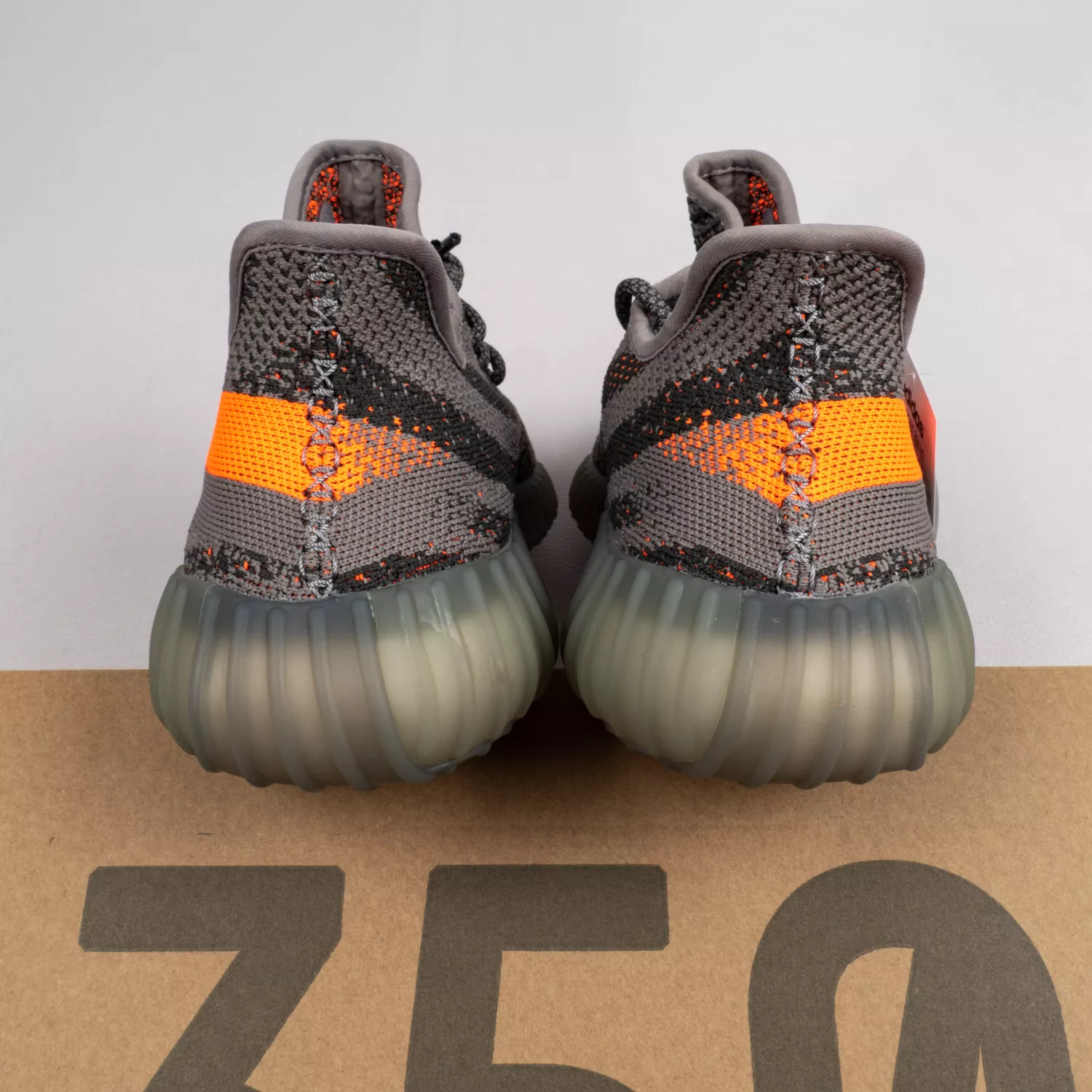 350 V2 Beluga Reflective