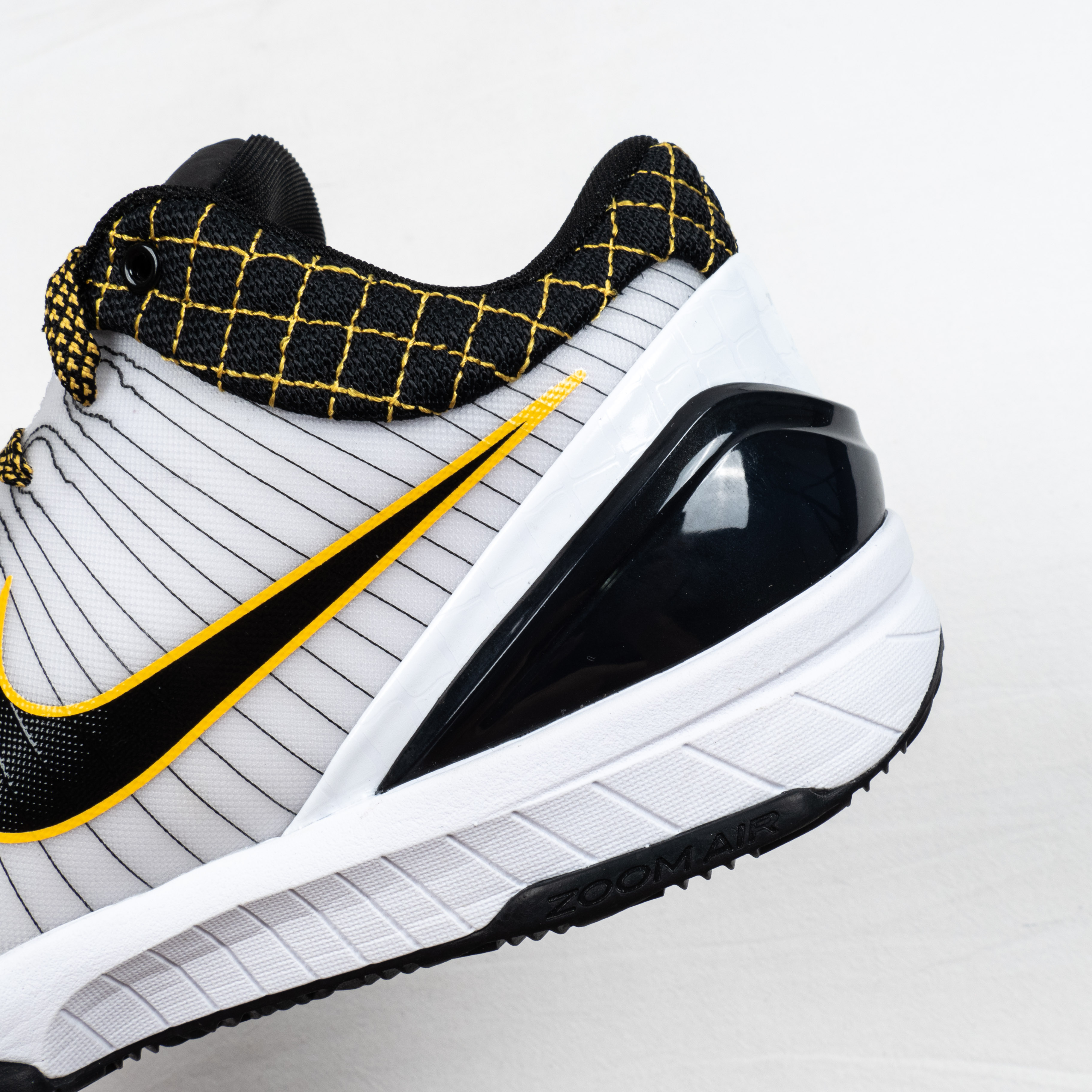 Kobe 4 Protro White Black Del Sol