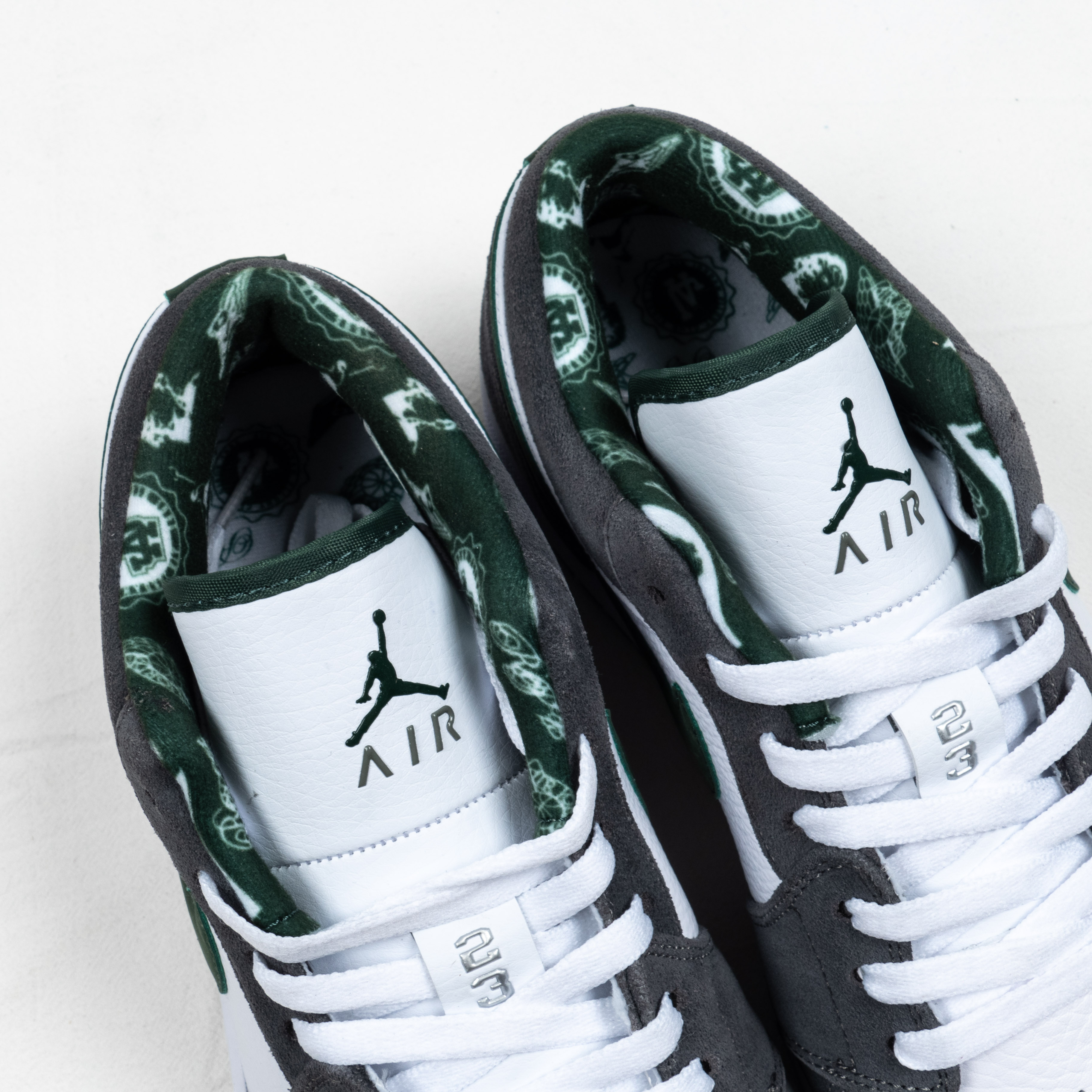 1's Retro Low North Side