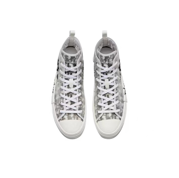 B23 High Top Bee Embroidery