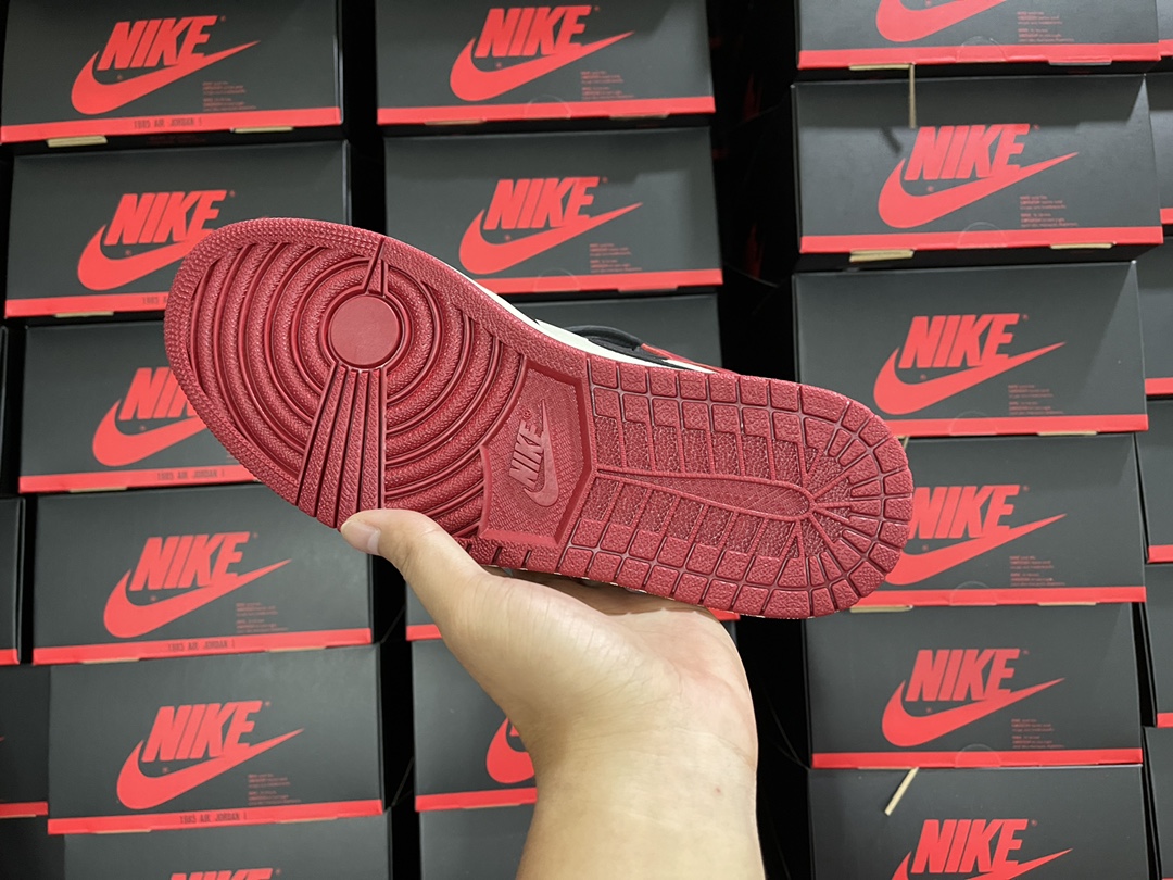 1's OG Bred Toe