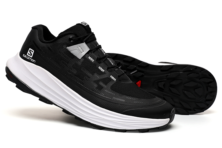 UL TRA GLIDE户外越野跑鞋 网面运动休闲鞋 40---45码（8代）