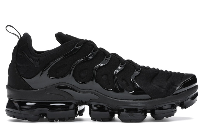 Air VaporMax Plus Triple Black