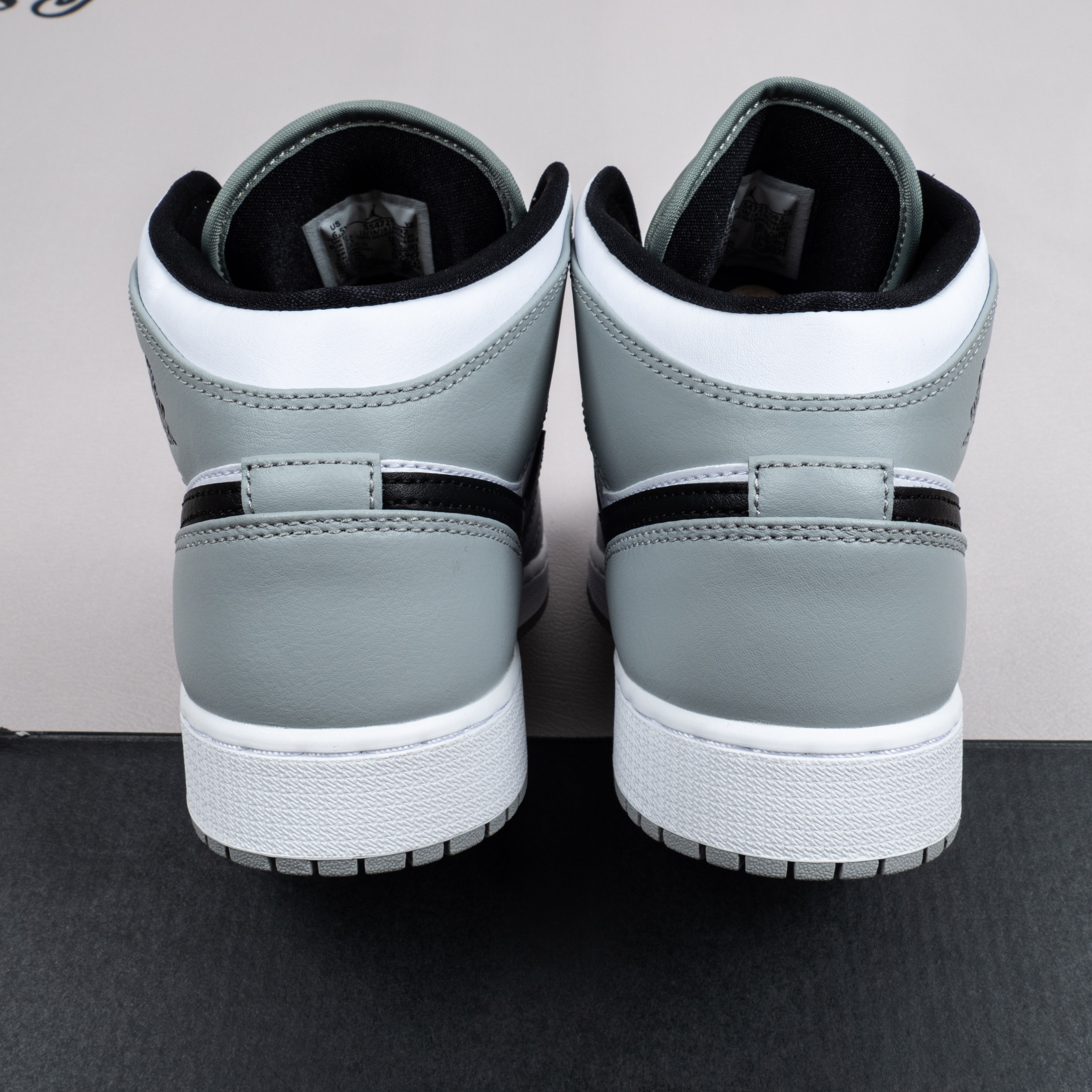 1's Mid Light Smoke Grey