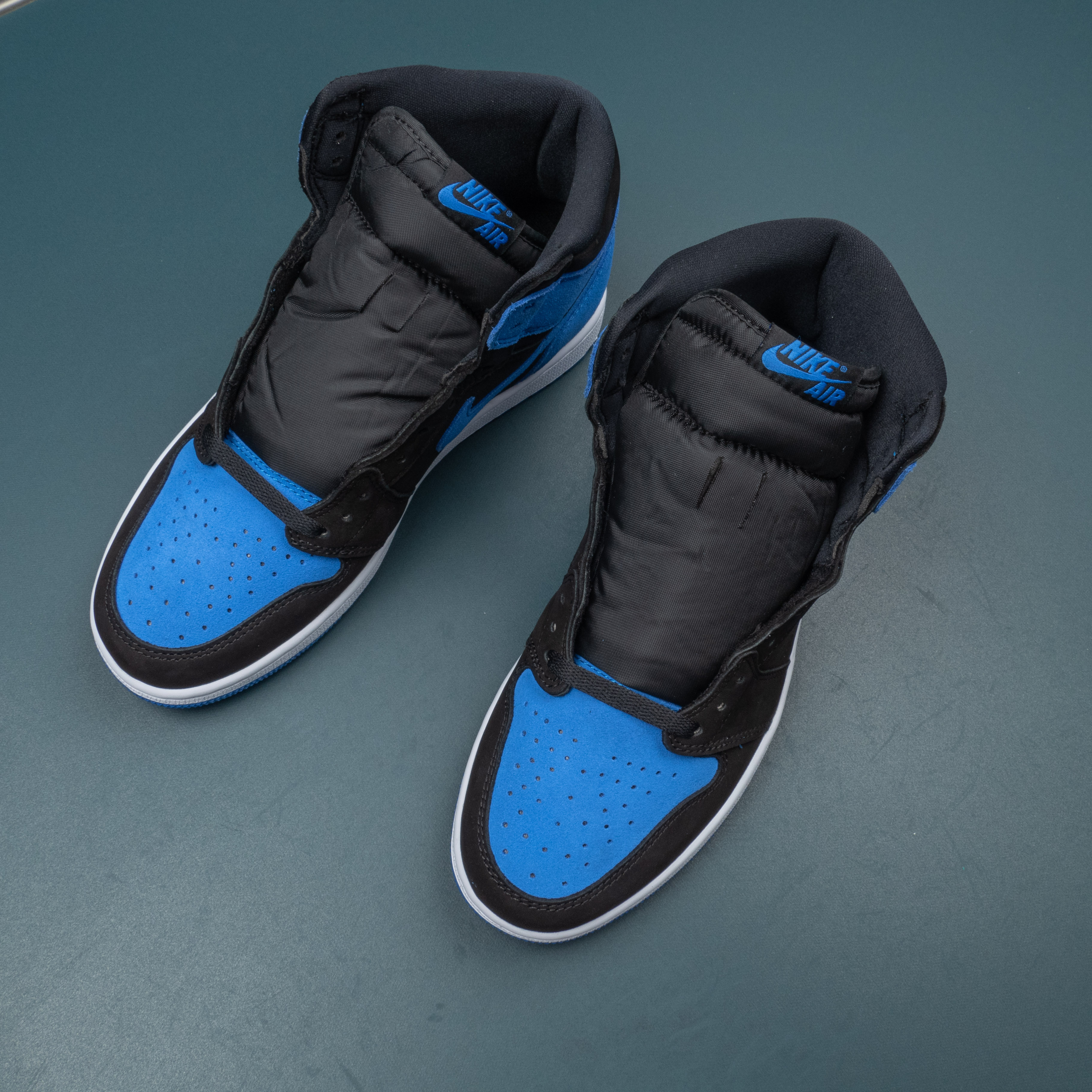 1s Retro High OG Royal Reimagined