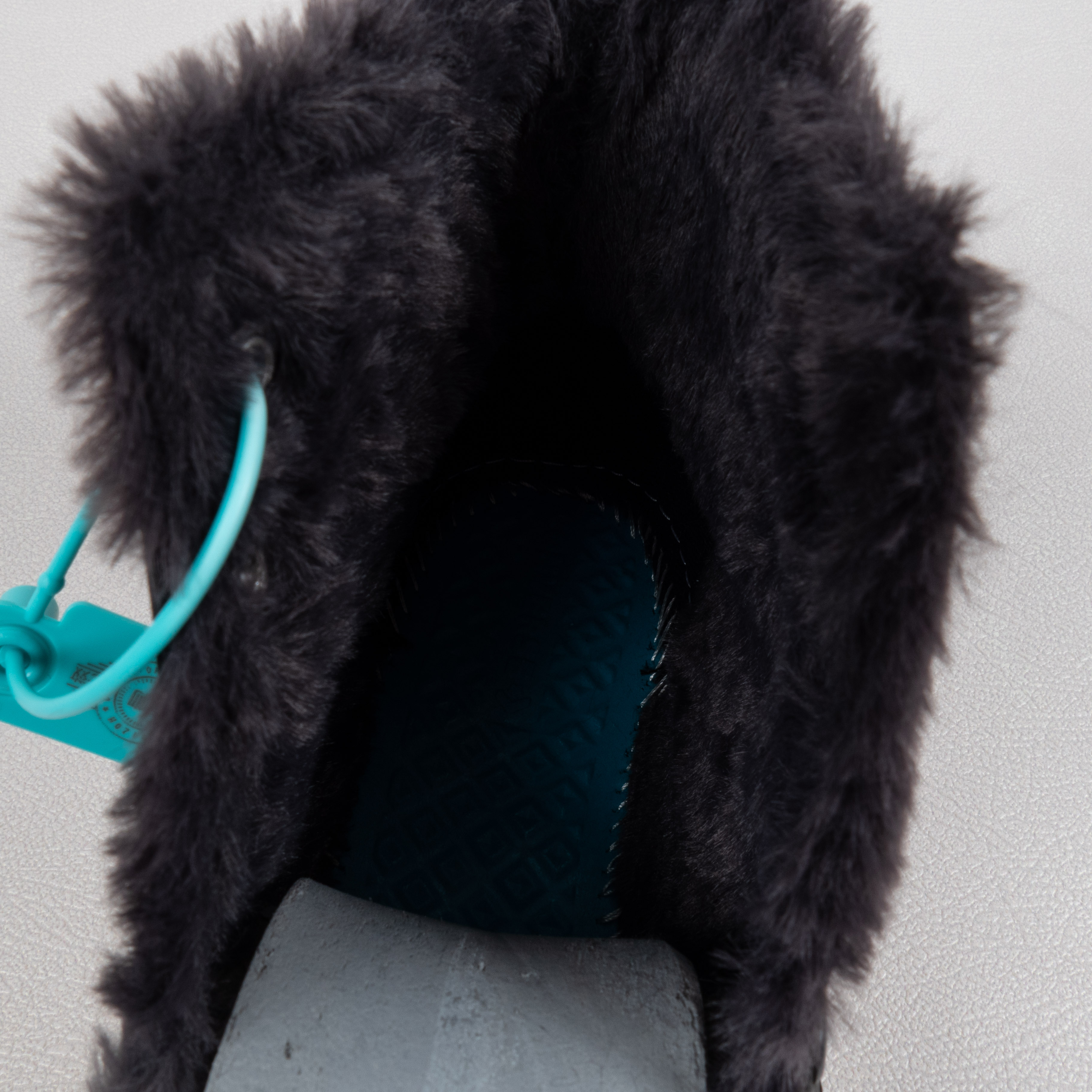 [Free Shipping]男女鞋 Converse Chuck 70s 皮面加绒帆布板鞋569516C