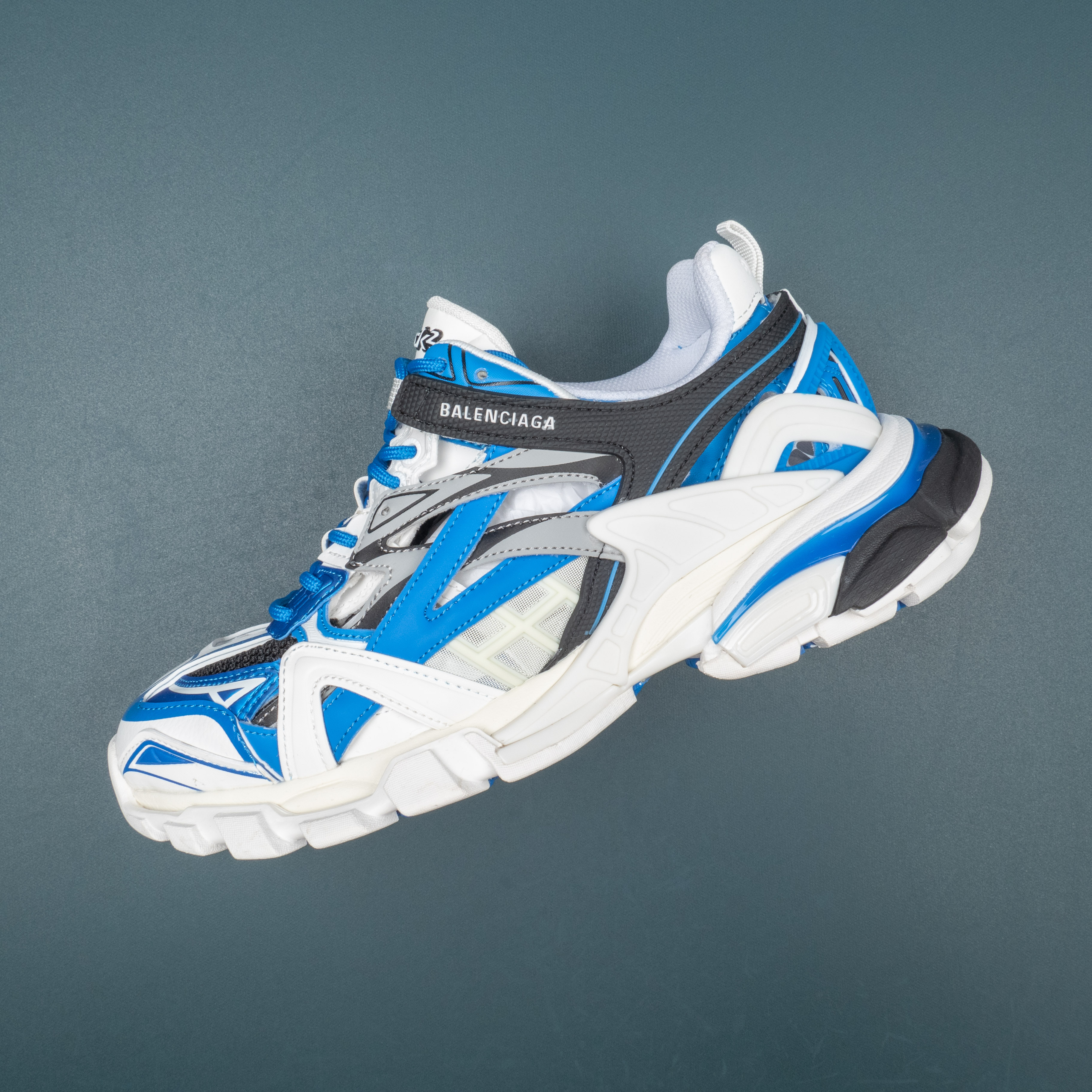 Track 2.0 Blue White