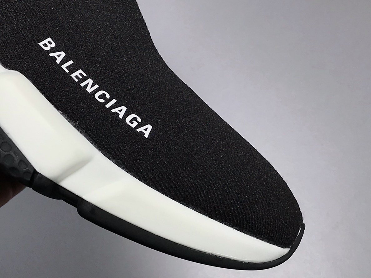 Speed Trainer Black White