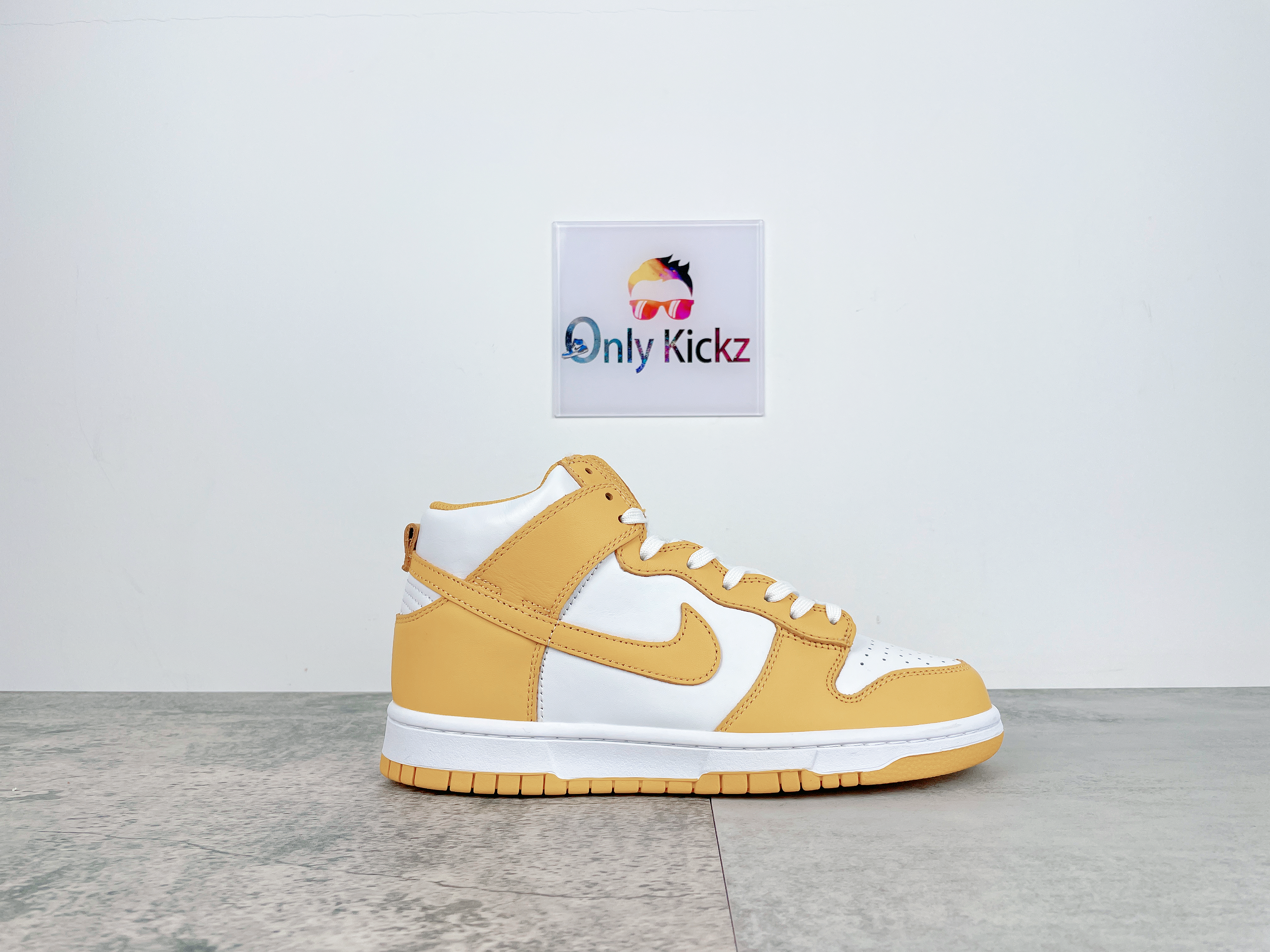 Dunk High Dark Sulfur