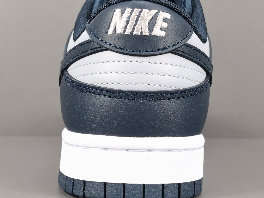 Dunk Low Georgetown