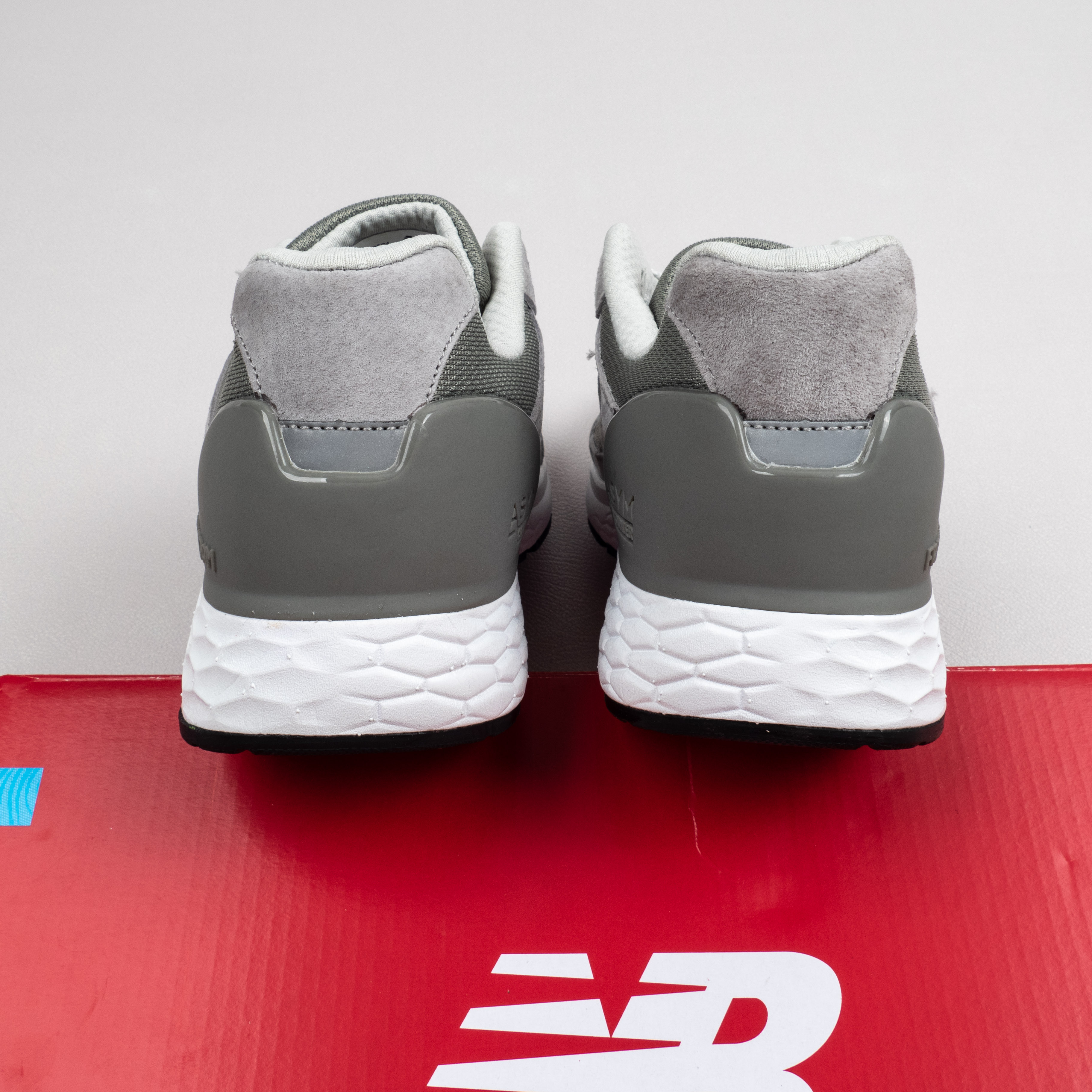 【Free Shipping】NB 2021款 3M1880系列元祖灰休闲运动鞋MW1880C1