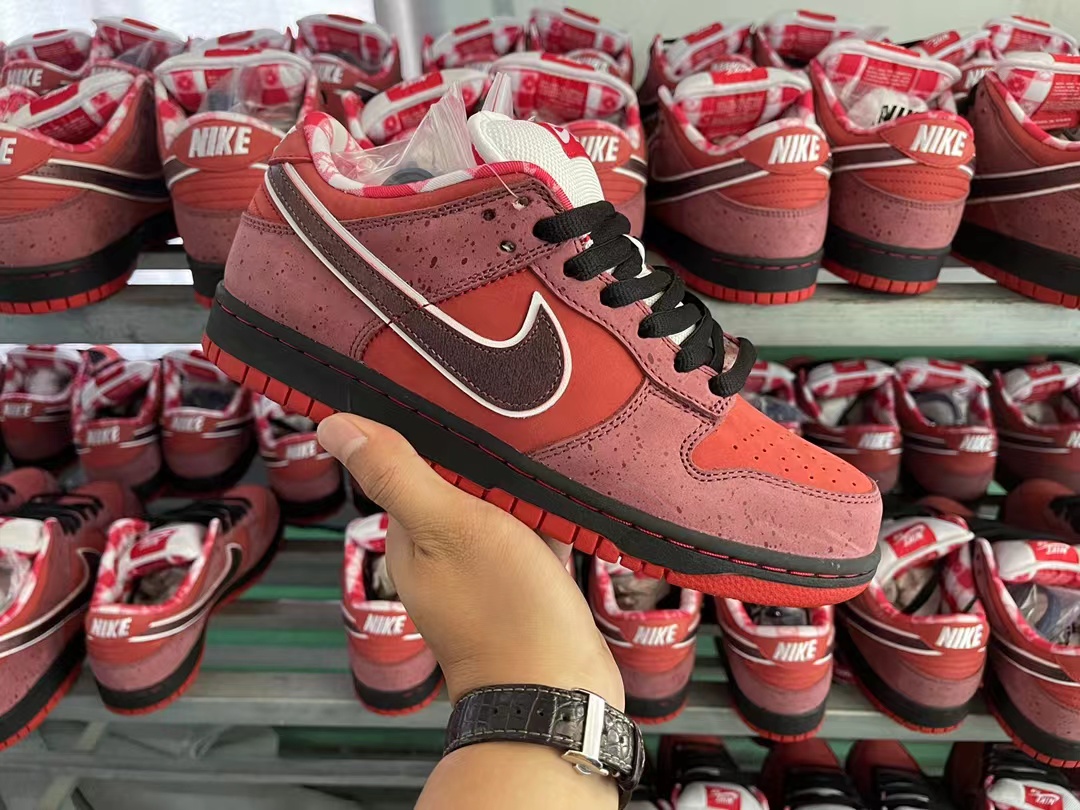 Dunk SB Low Red Lobster (Regular Box)