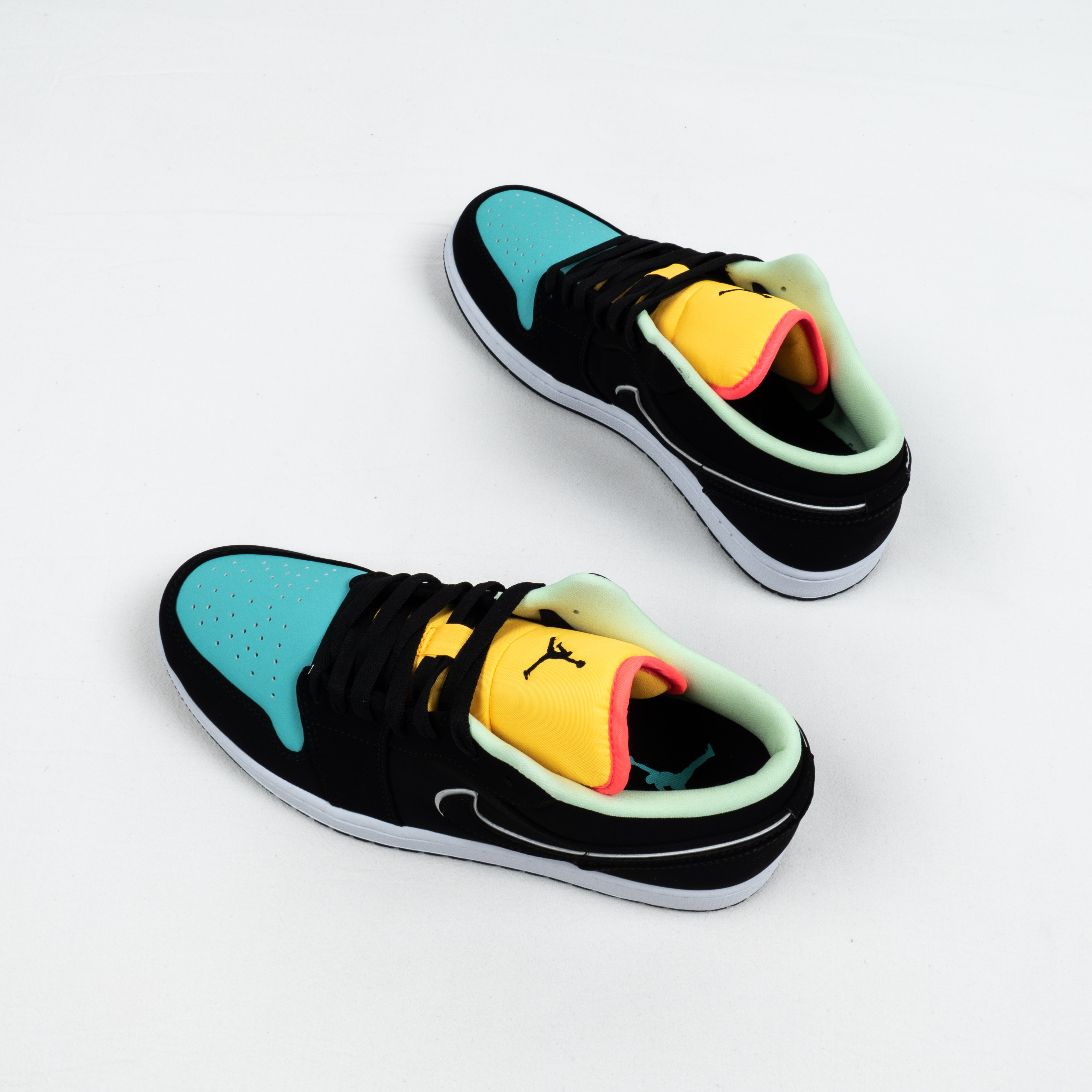 1's Low Black Aurora Green Laser Orange