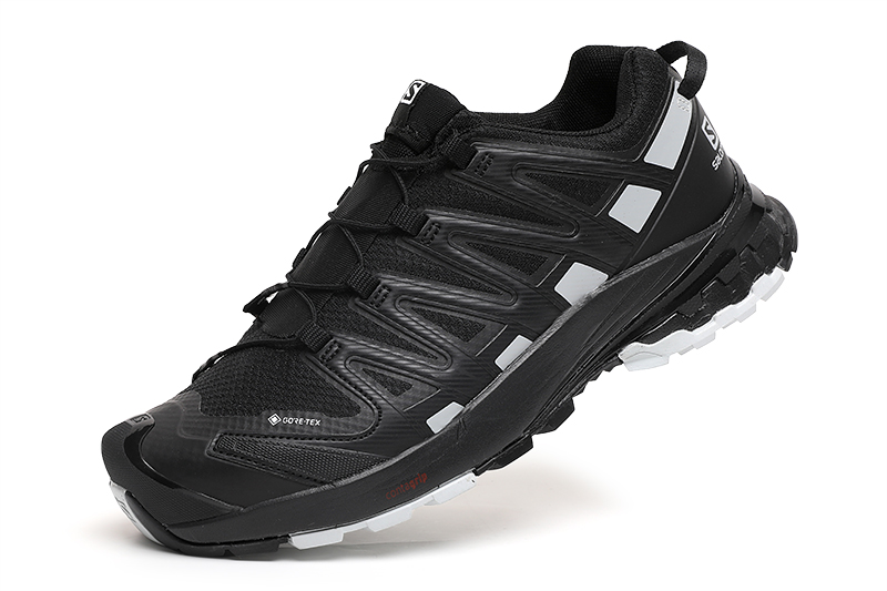 户外徒步 XA PRO 3D （40---47码）