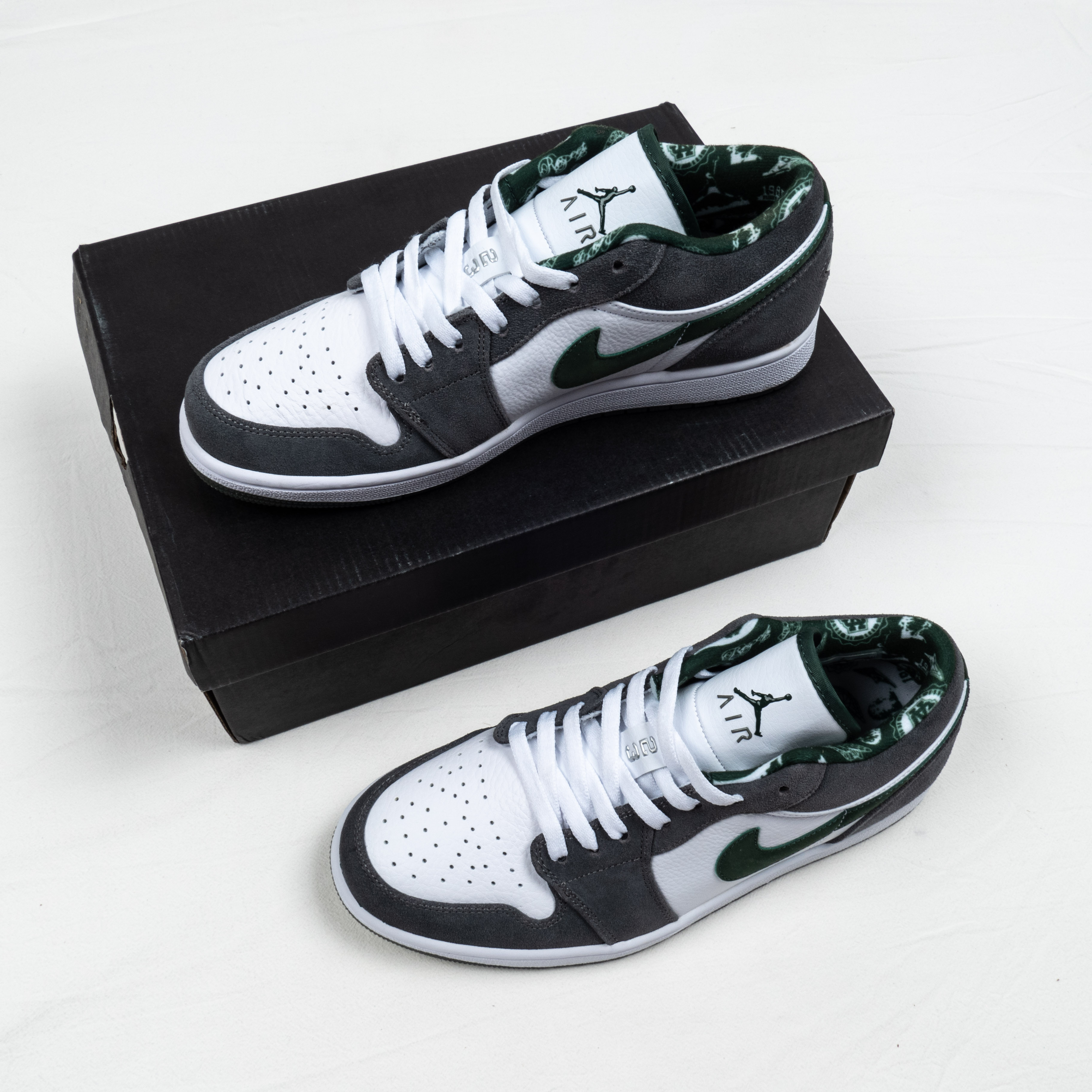 1's Retro Low North Side