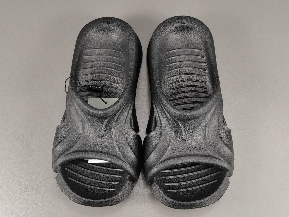 Mold Slide Sandal Black