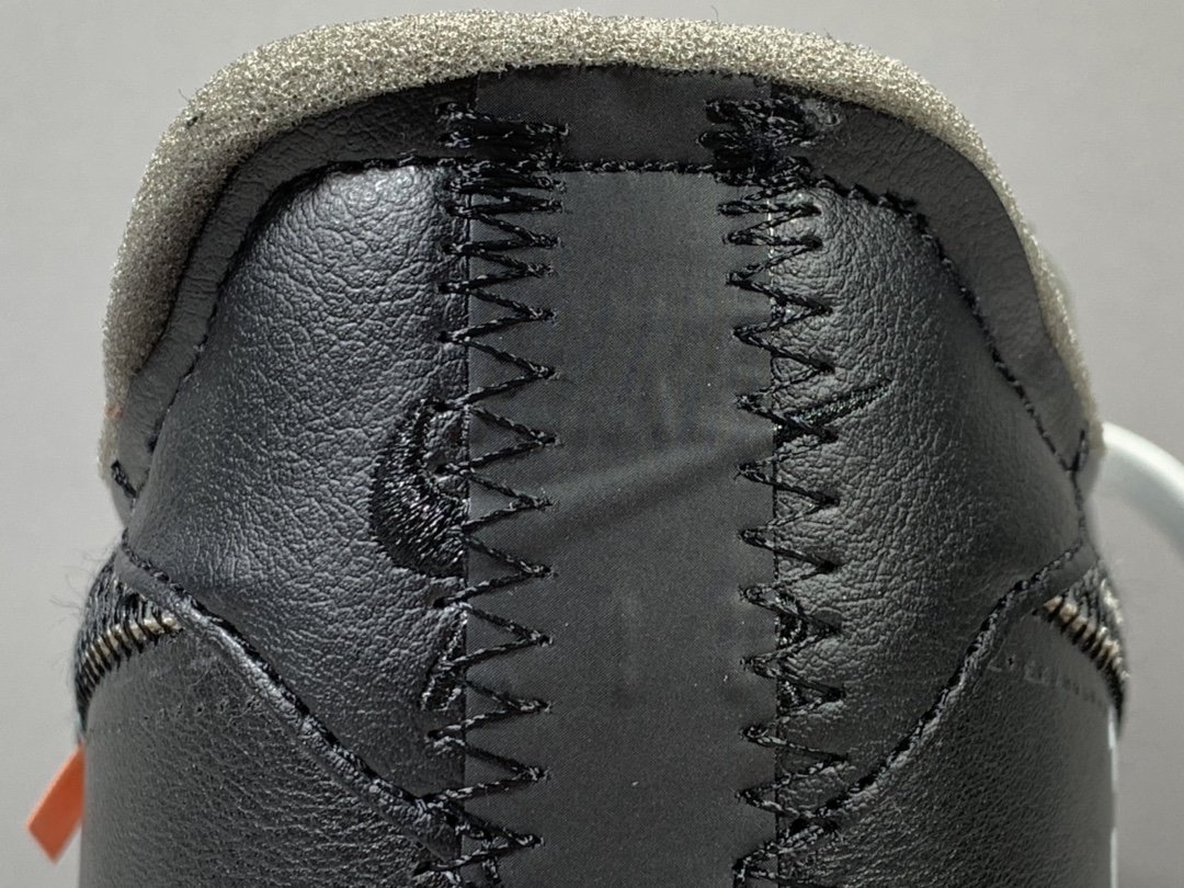 AF 1 Low '07 OW MoMA