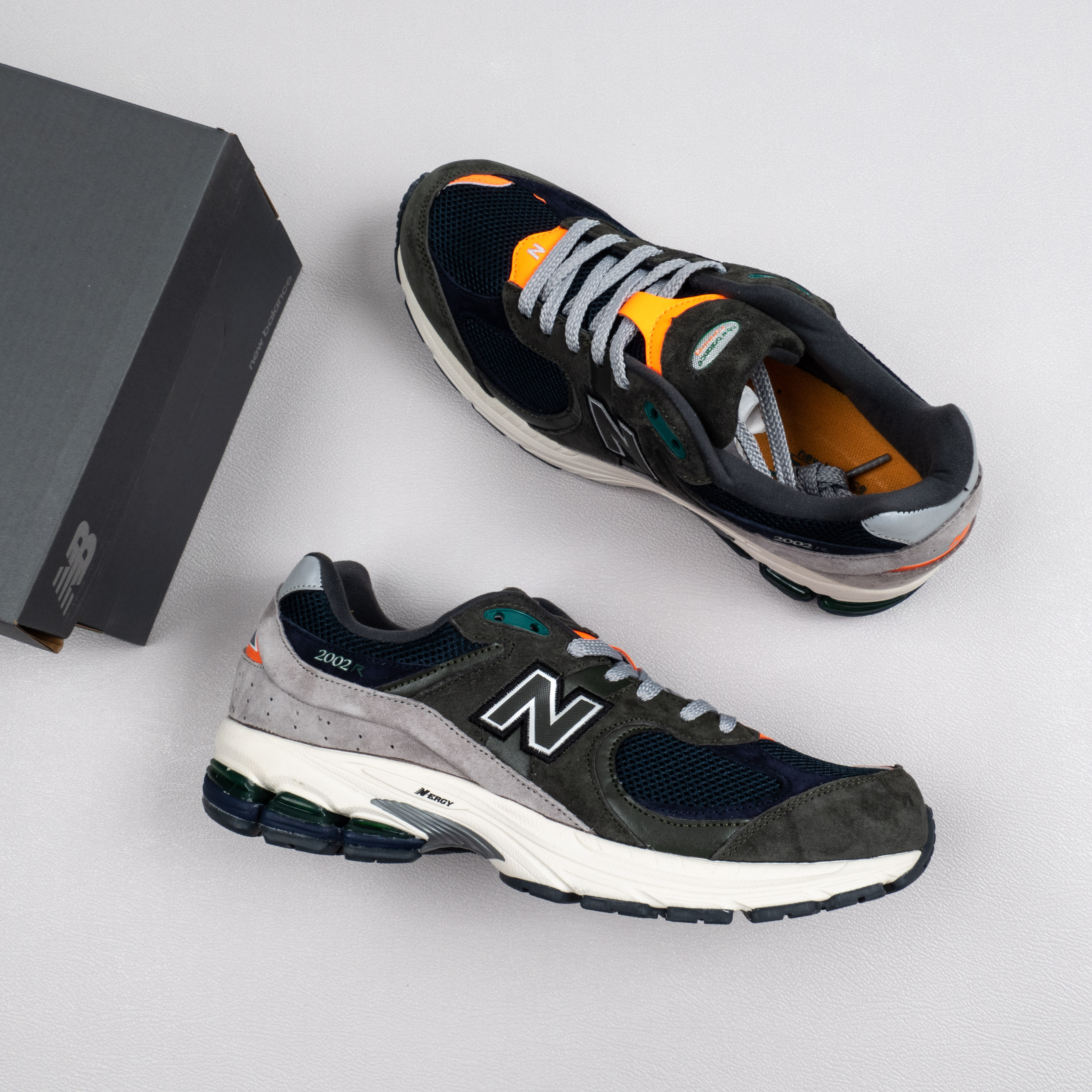 【Free Shipping】2002R Defense Green Natural Indigo