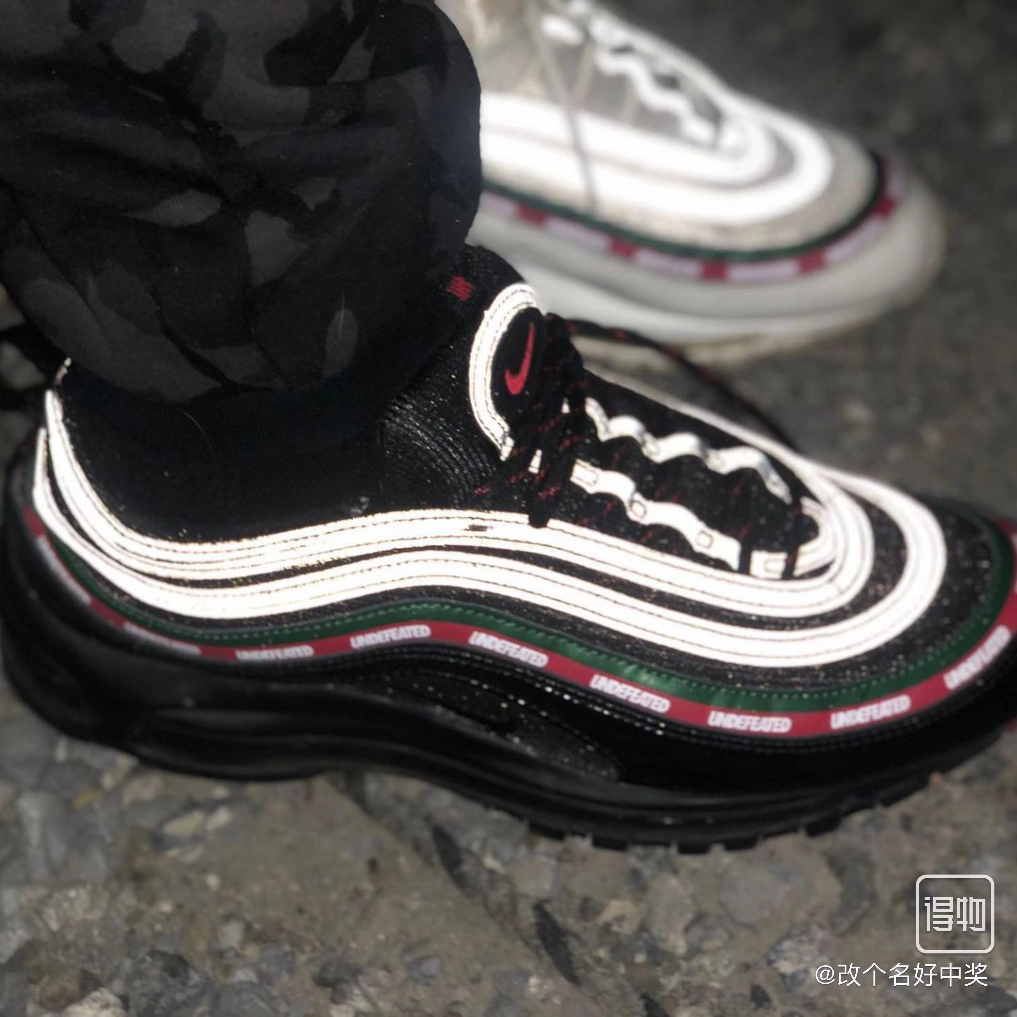 97 Undefeated Black