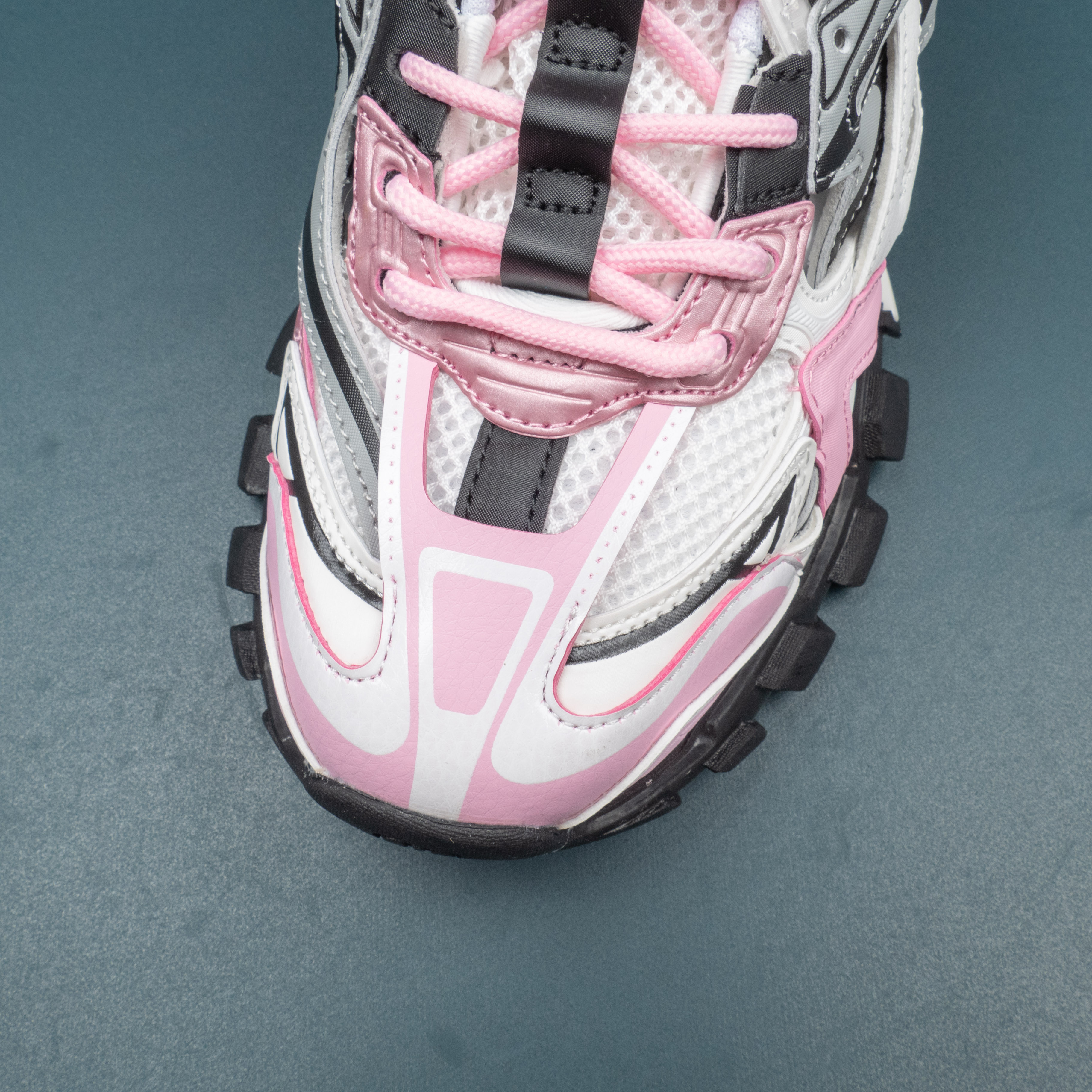 Track 2.0 Pink Black