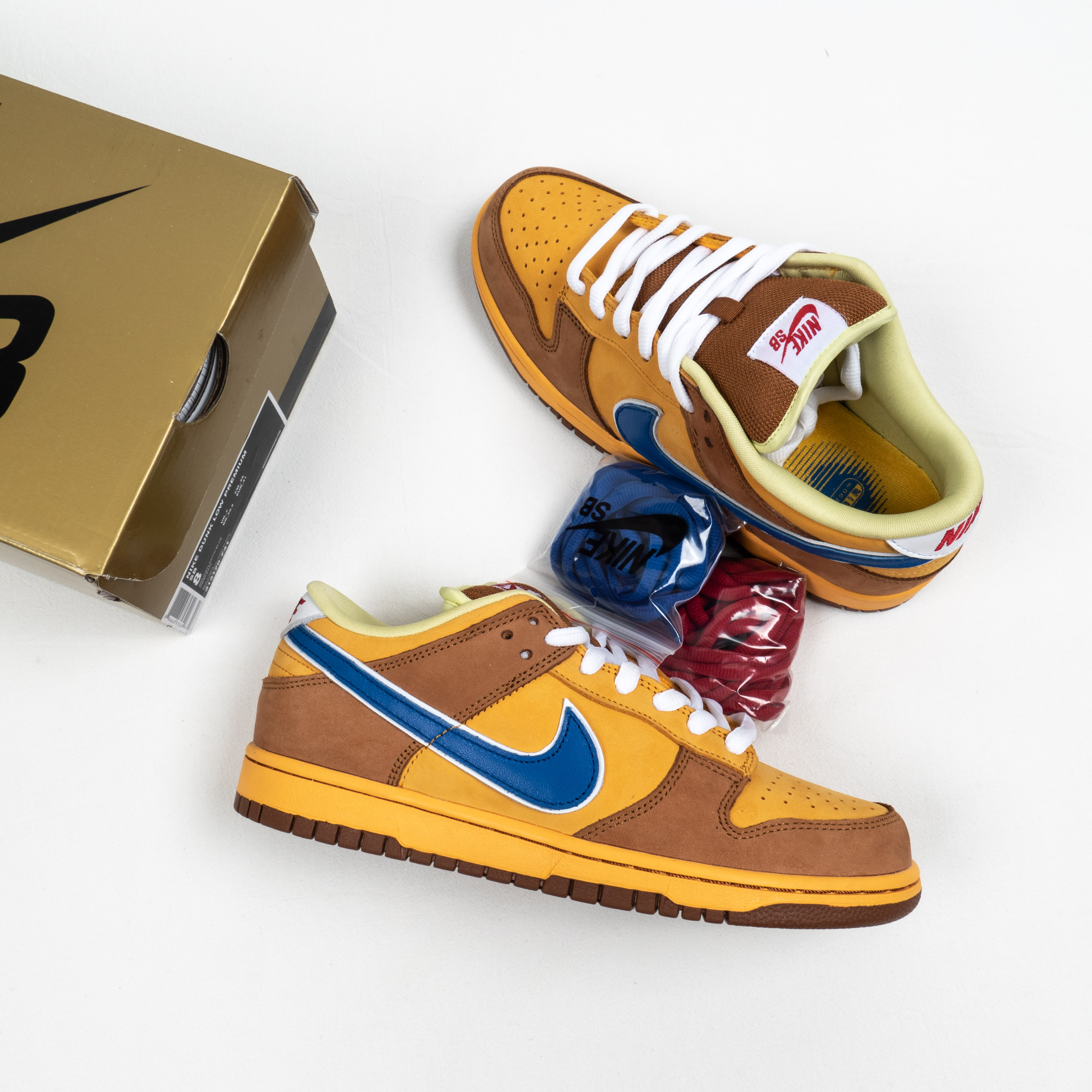 SB Dunk Low Newcastle Brown Ale