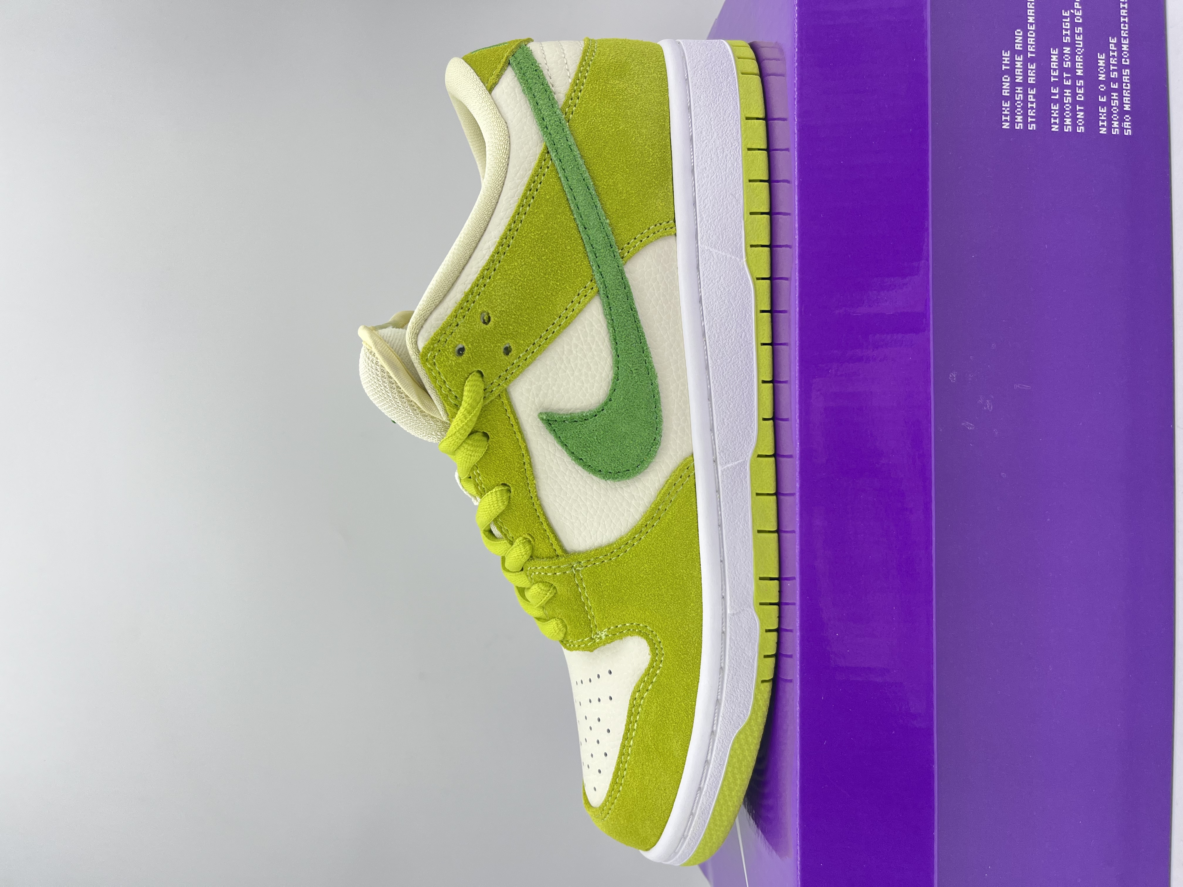 Dunk Low Green Apple