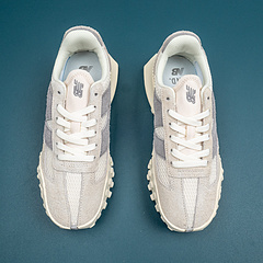 Art of Nothing' Angora Natural Gum