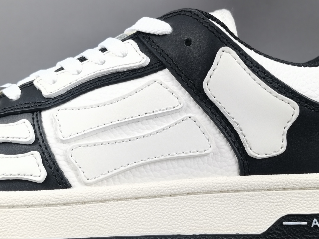 Skel Top Low Black White