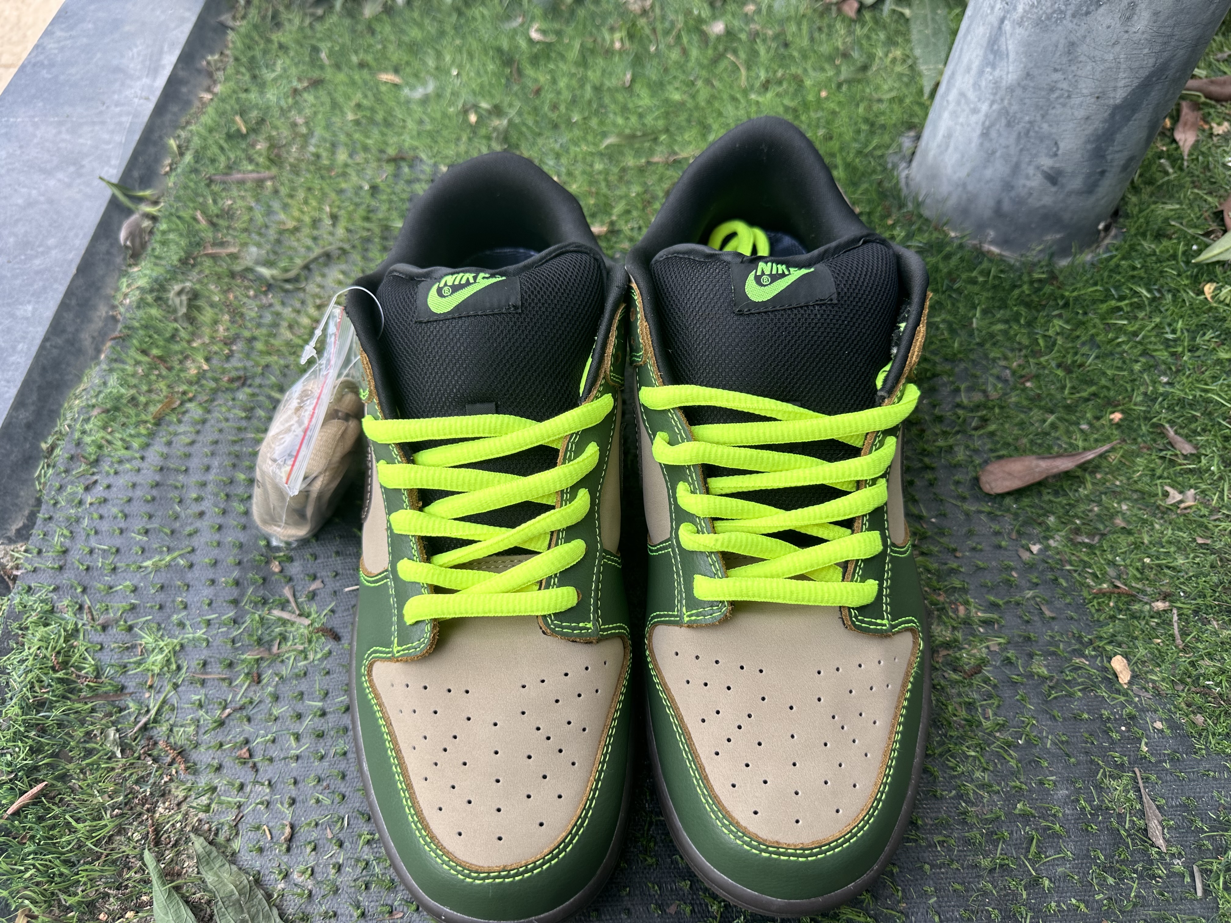 Dunk SB Low Jedi 304292-222