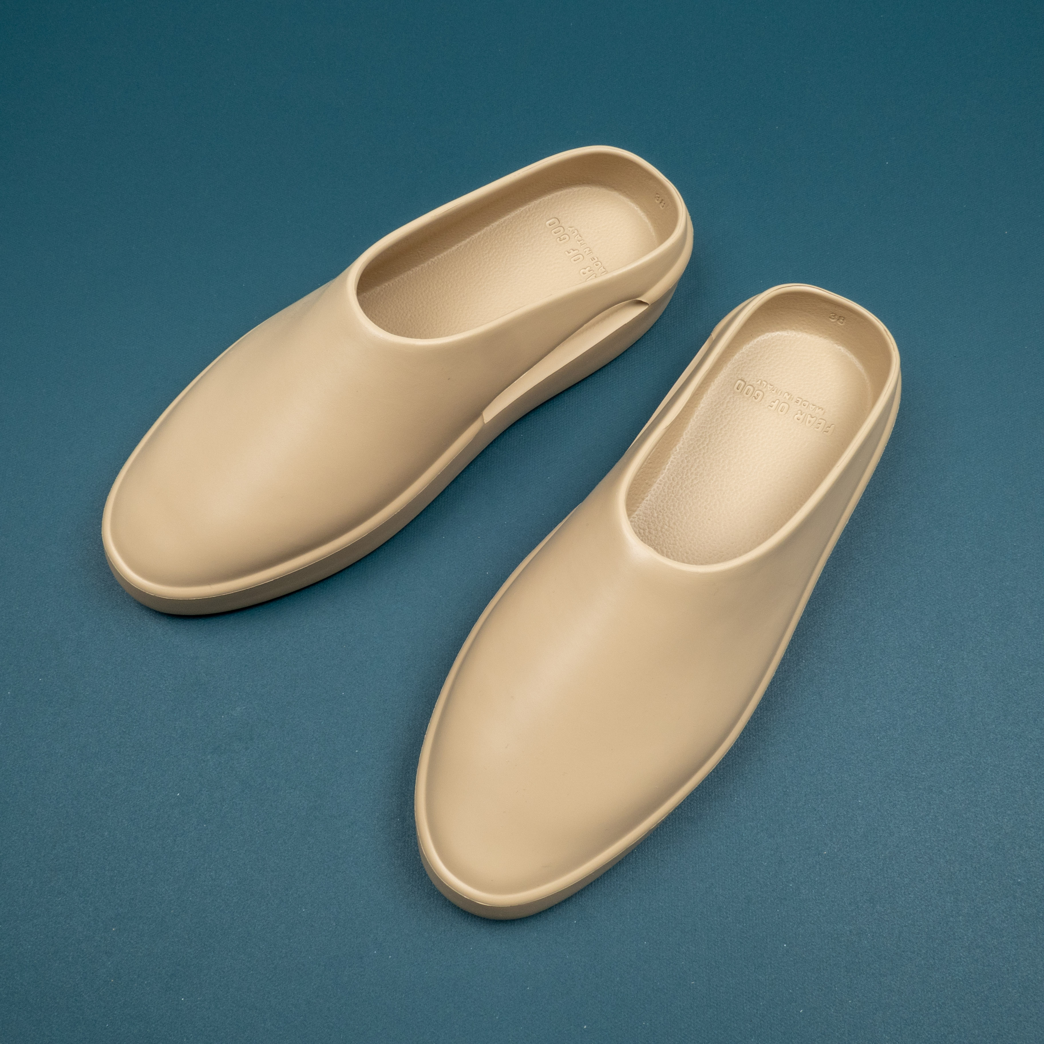 Caliornia One Stomp Almond