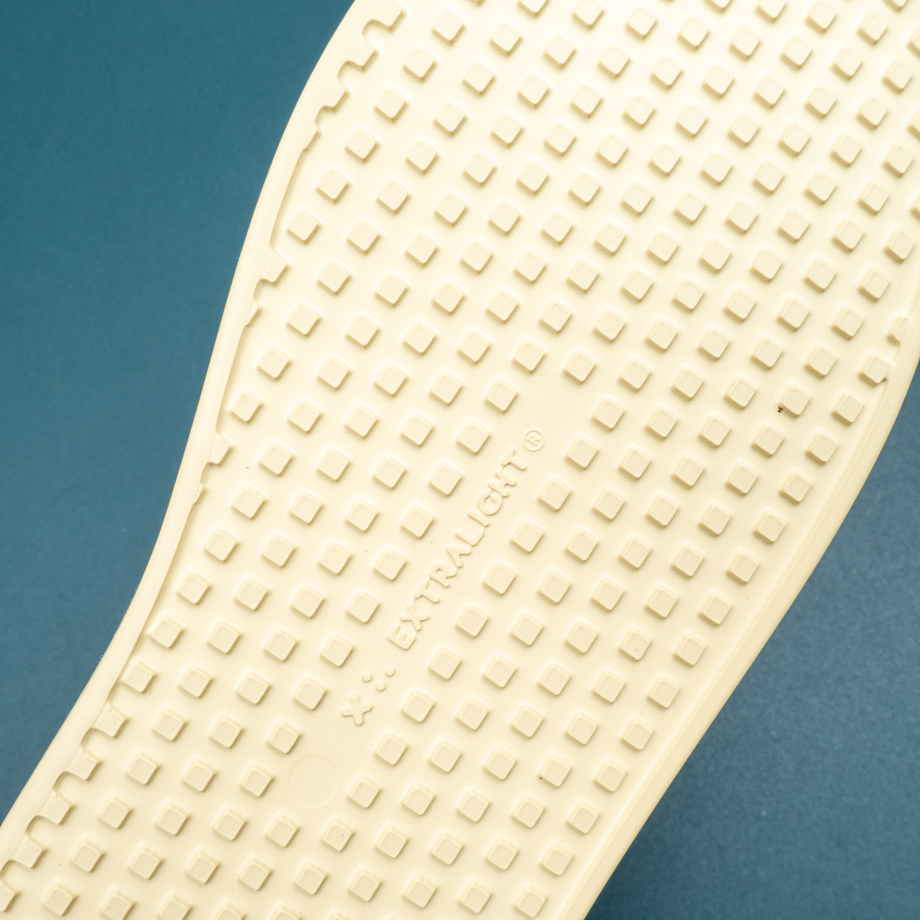 Caliornia One Stirrup Cream