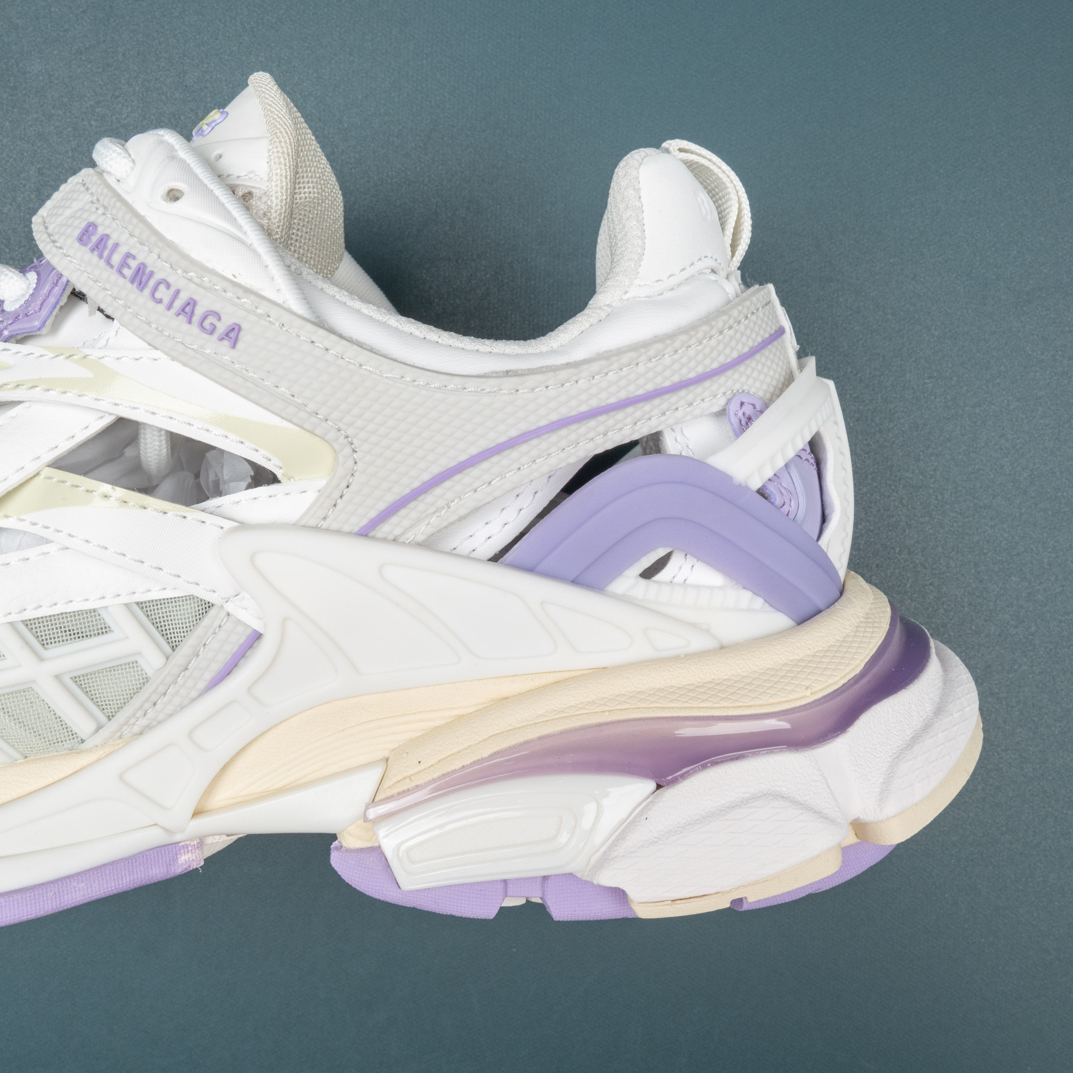 Track2.0purple and white