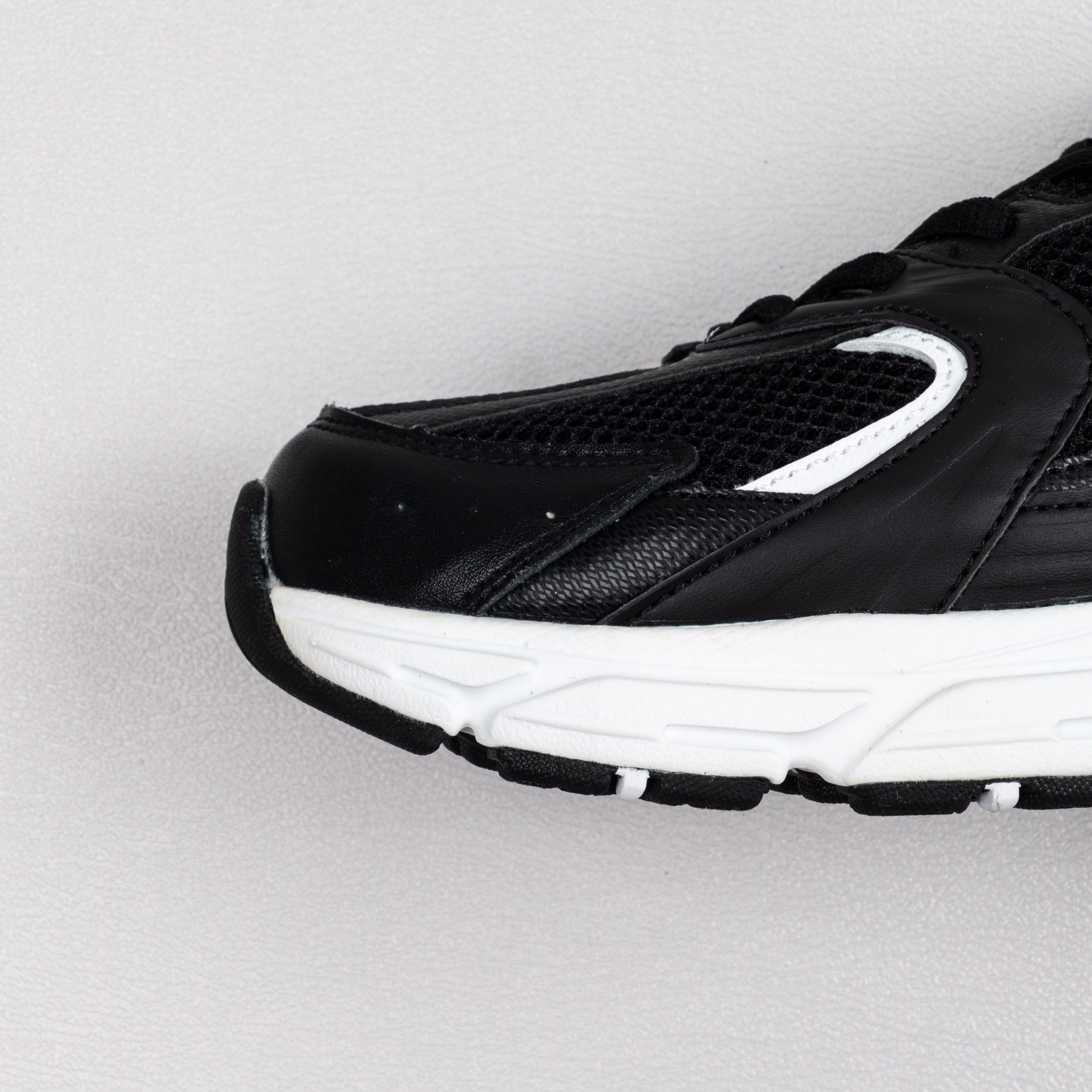 【Free Shipping】NB530系列复古跑步鞋老爹鞋 MR530SD