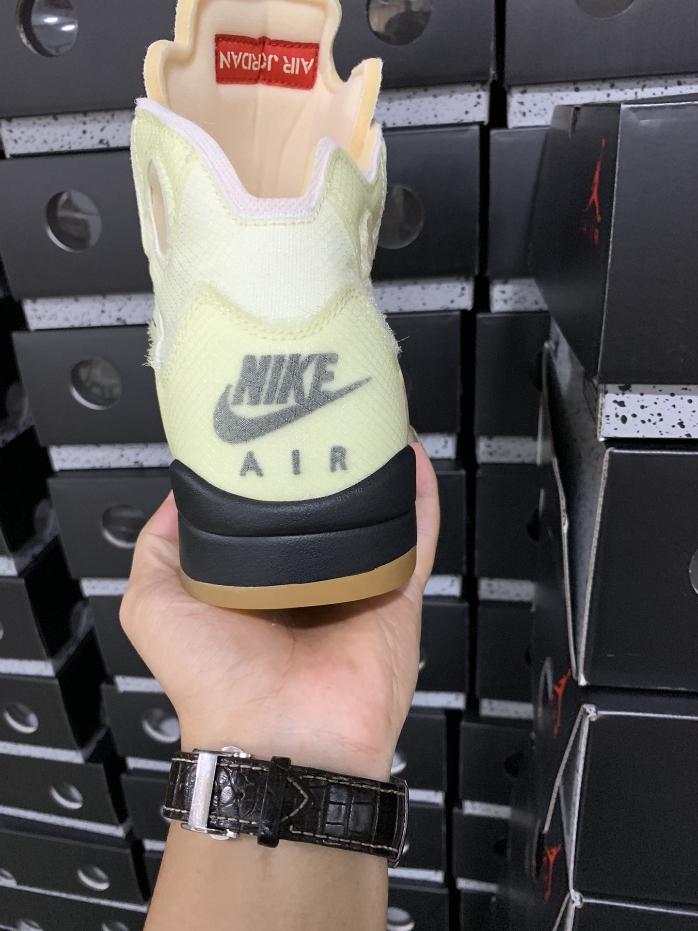 5's Retro OFF-WHITE Sail