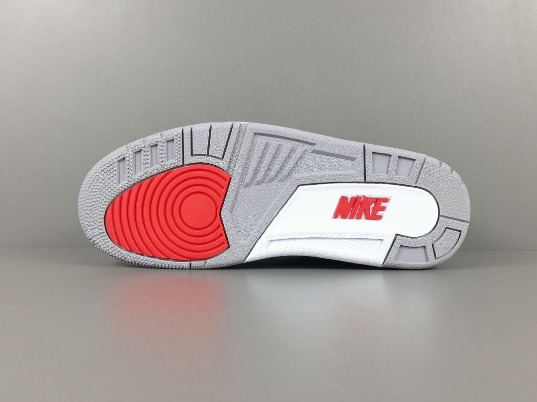 3's Retro Fire Red (2022)