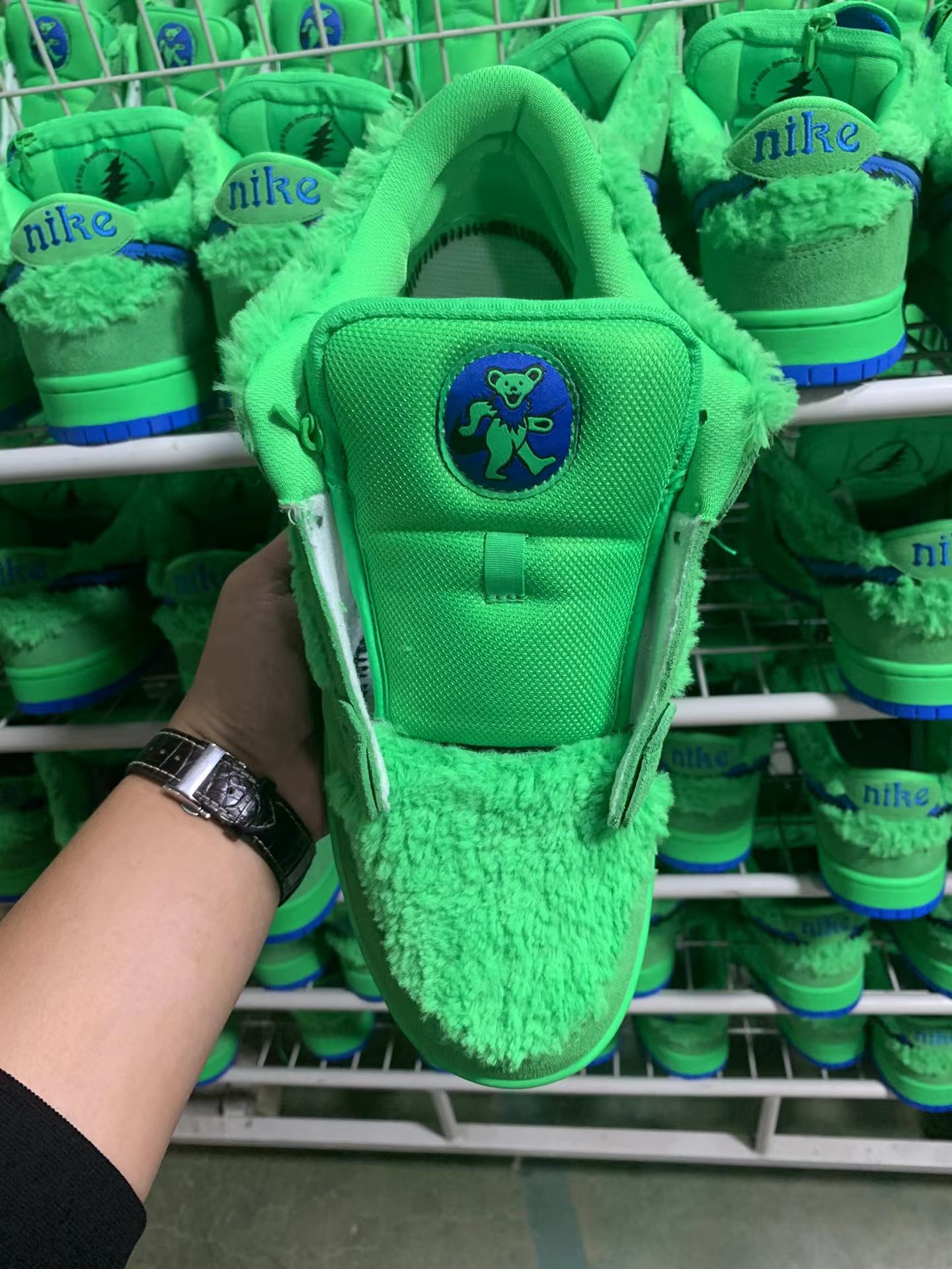 SB DUNK Grateful Dead Bears Green