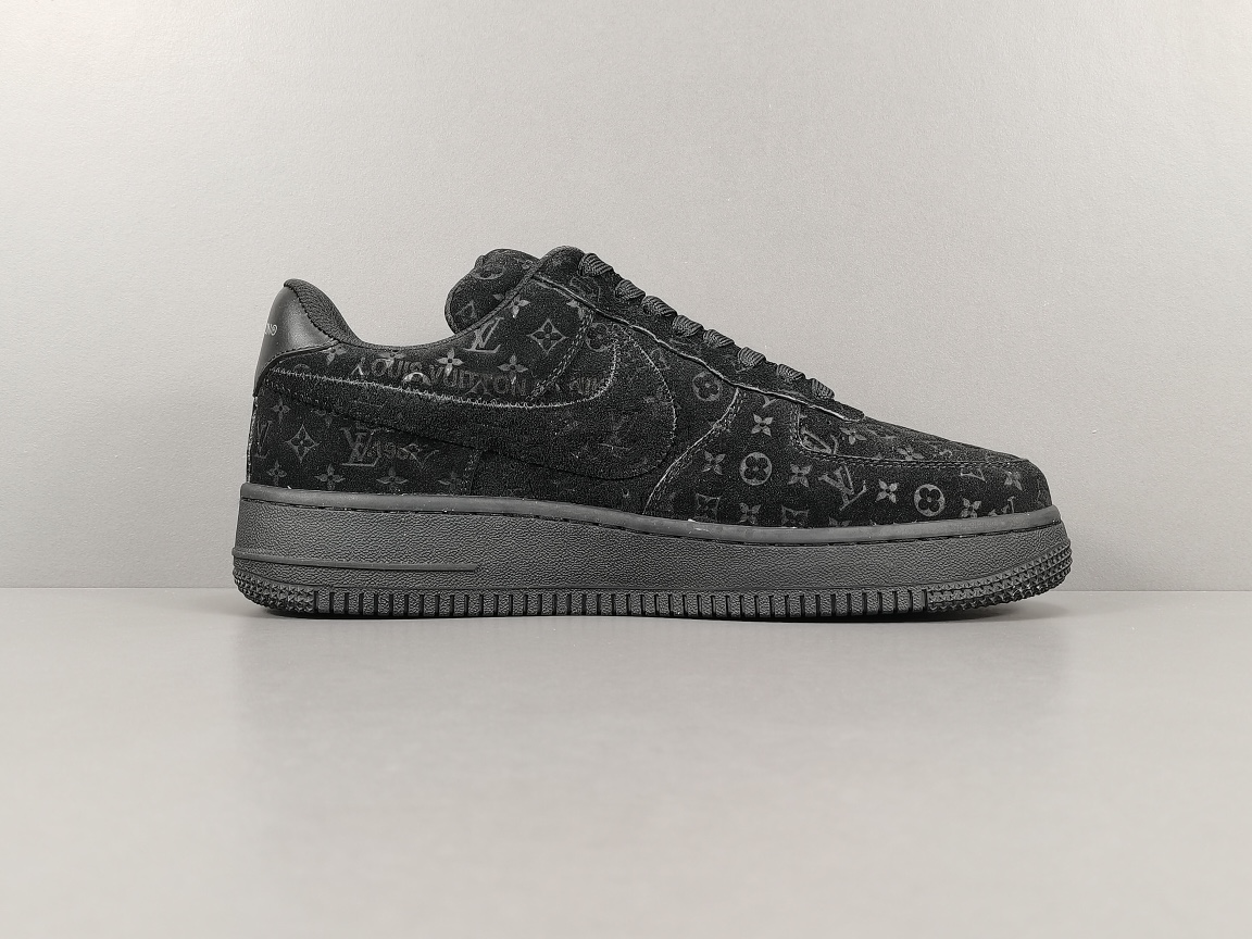 By Virgil Abloh Black