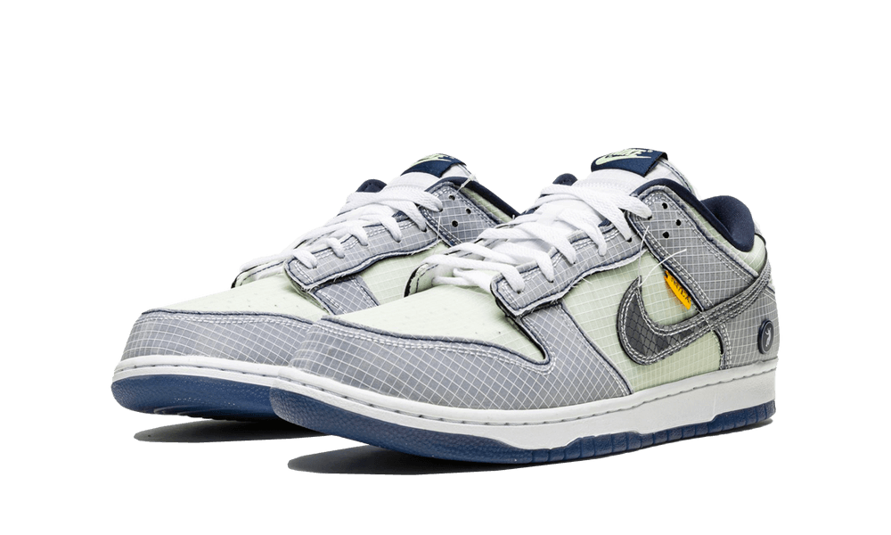 Dunk Low Union Passport Pack Pistachio
