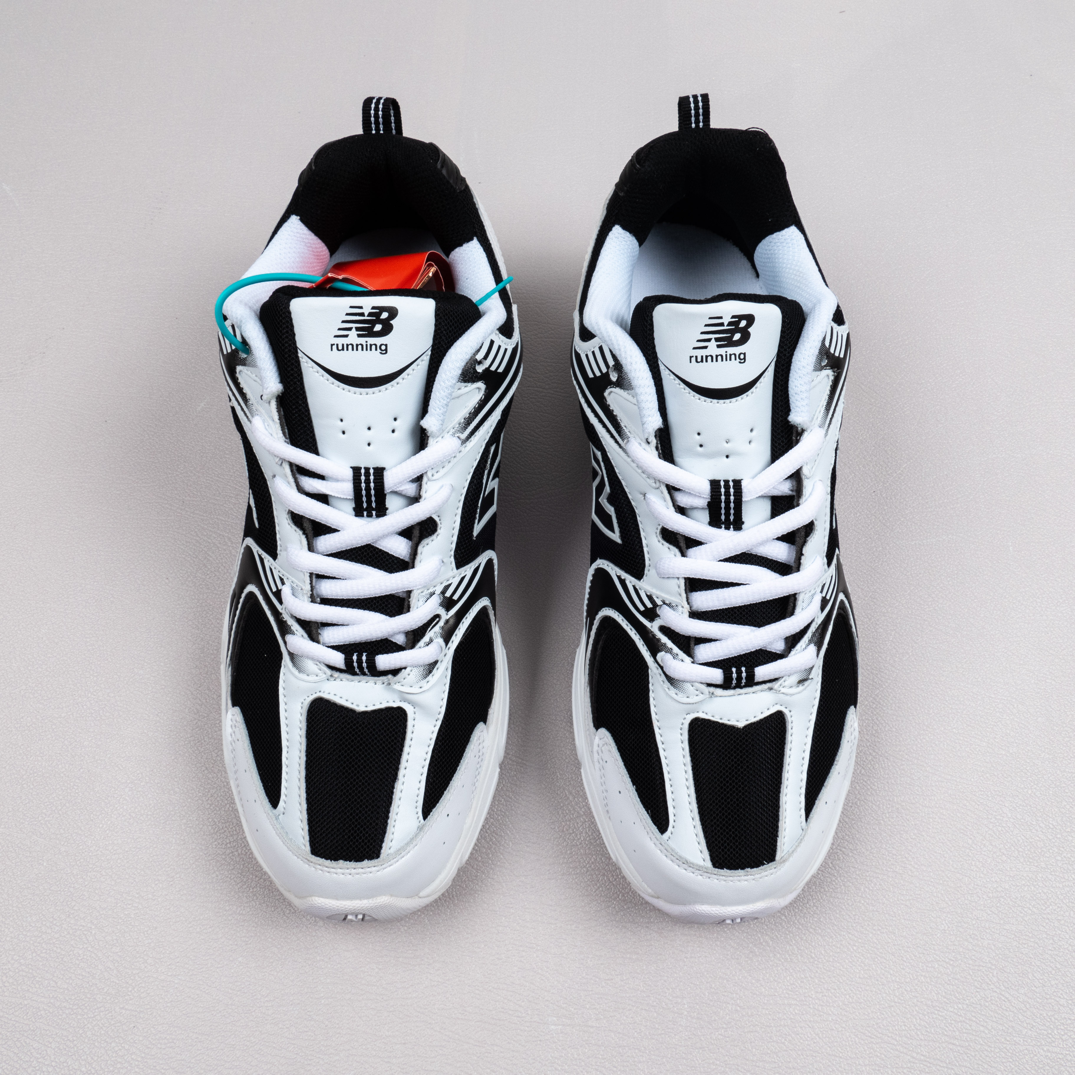 【Free Shipping】NB530系列复古跑步鞋老爹鞋 MR530SJ