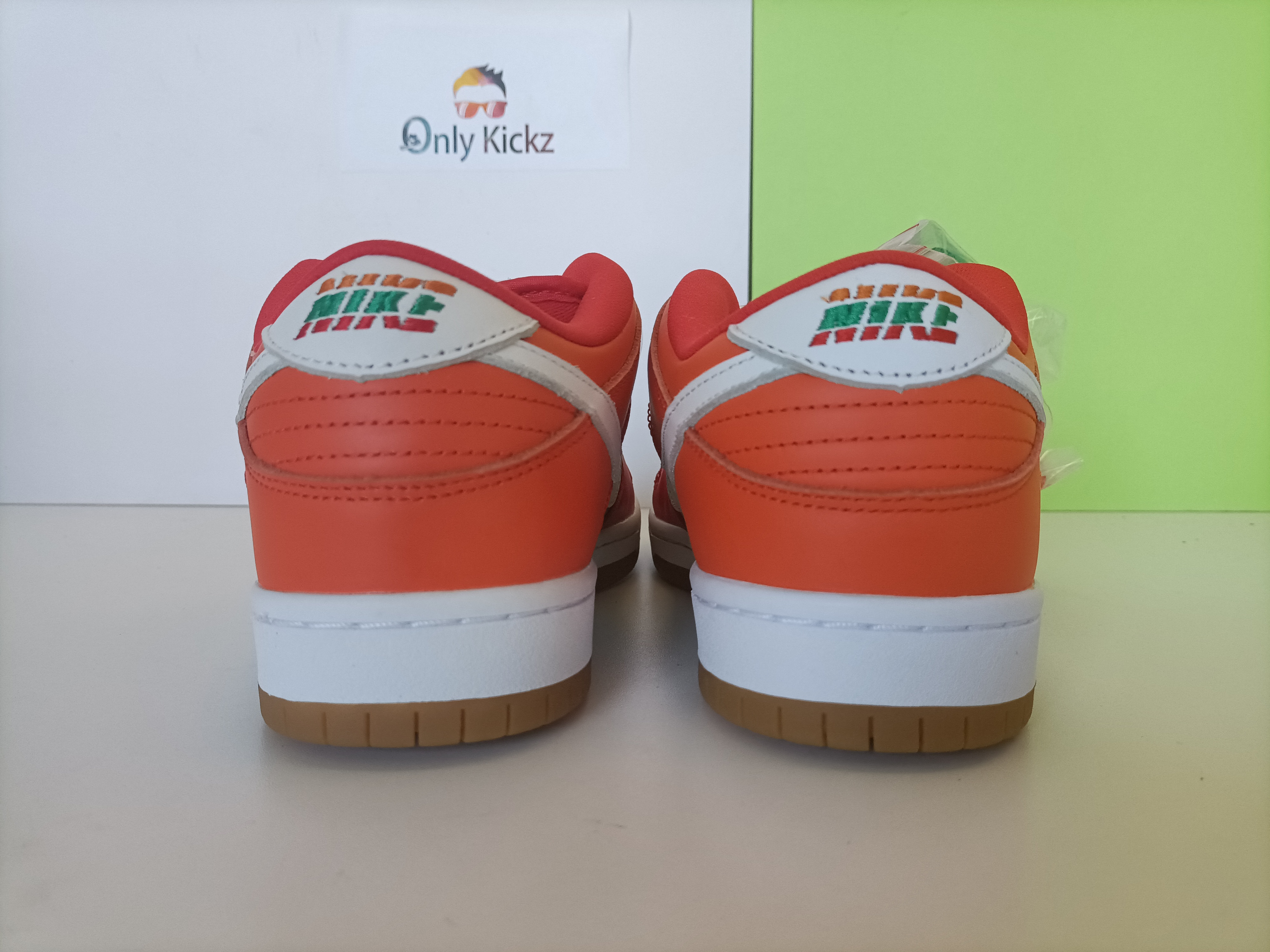 SB Dunk Low 7 Eleven