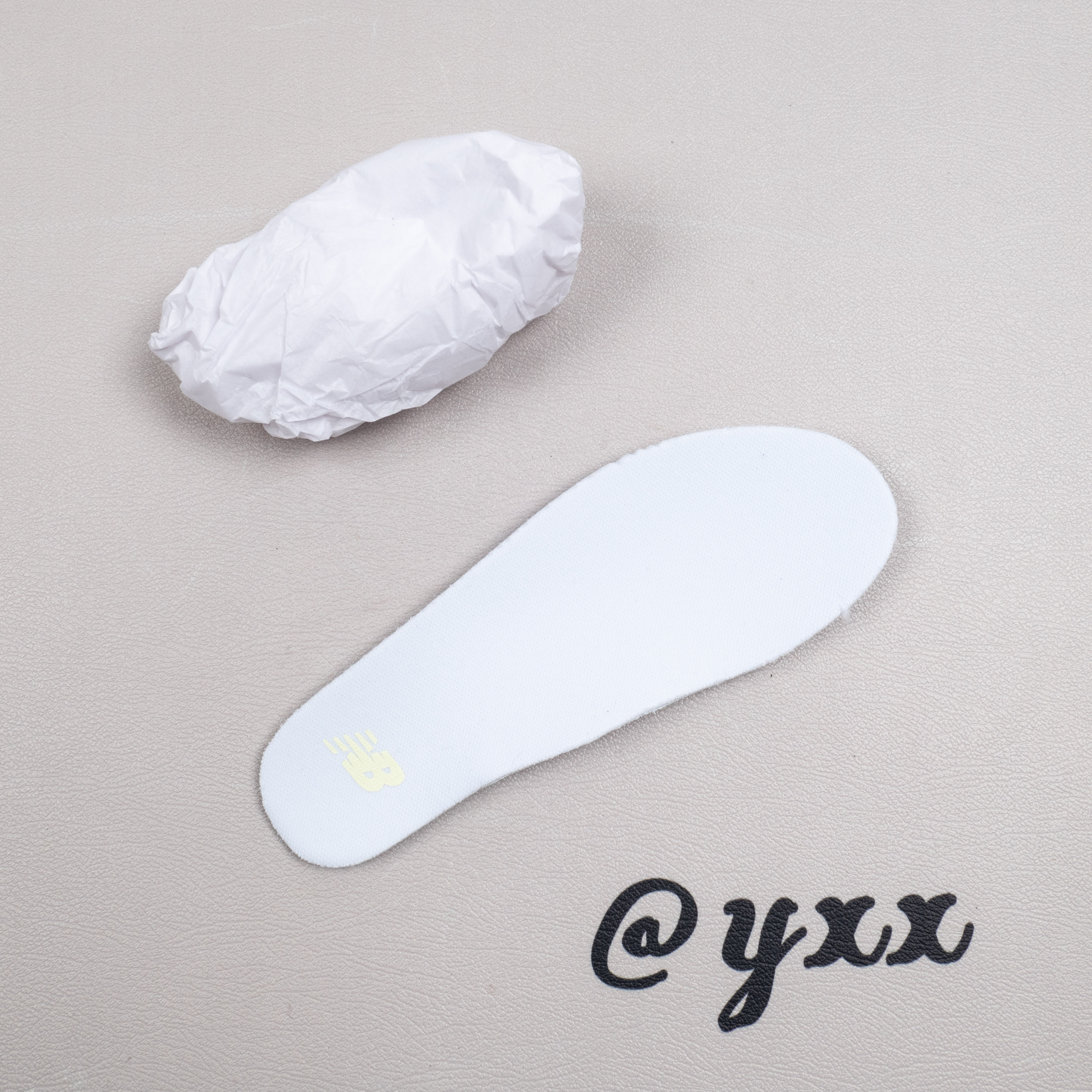 【Free Shipping】5740系列 复古休闲运动跑鞋 W5740CE