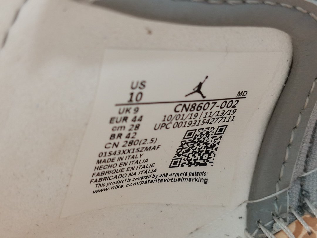 1's Retro High Dior CN8607 002