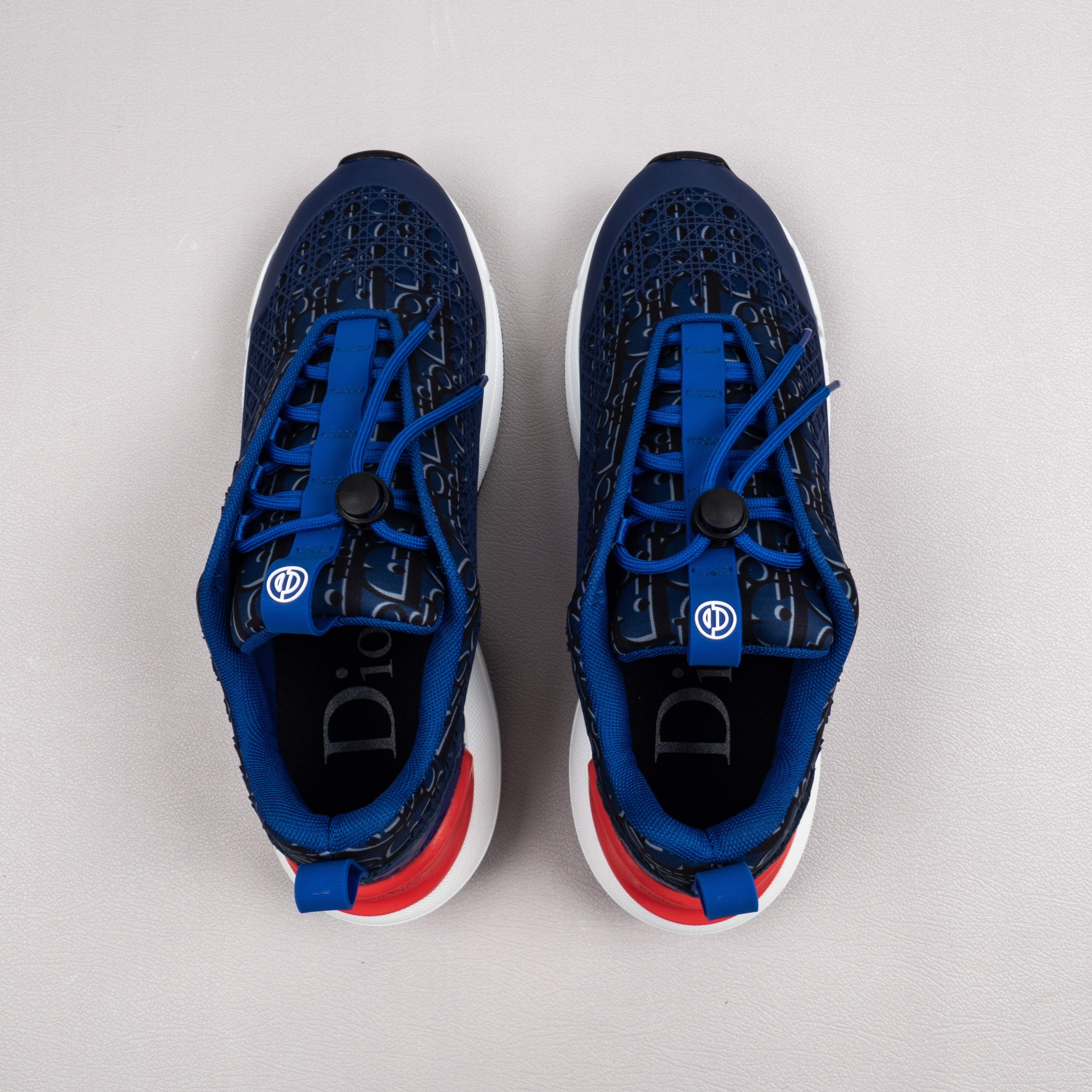 【Free shipping】 男女鞋 DlOR 运动休闲老爹鞋松紧鞋带红蓝色