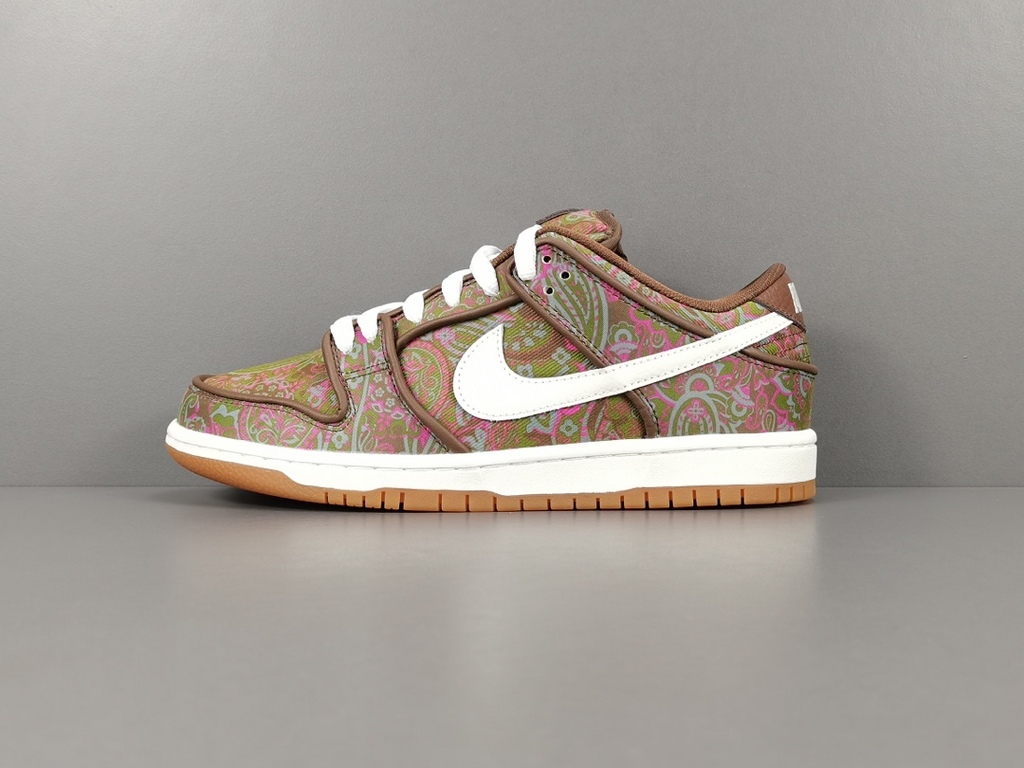 SB Dunk Low Pro Paisley Brown