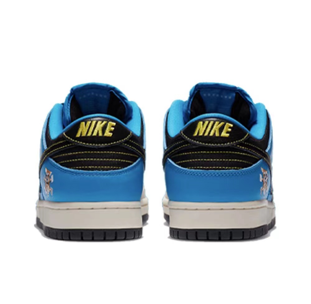 SB Dunk Instant Skateboards
