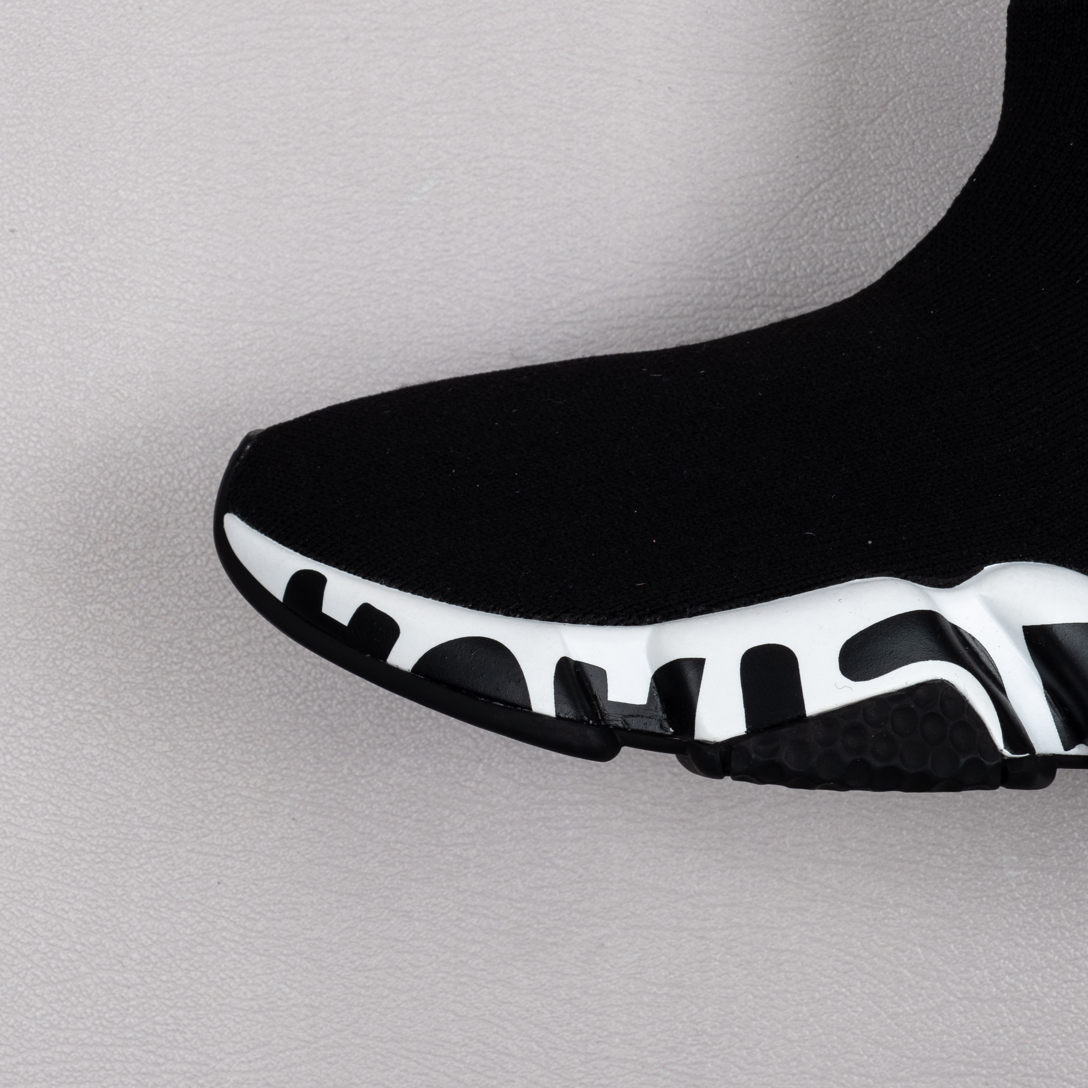 【Free Shipping】男女鞋 巴黎袜子鞋SPEED LOGO印花袜式针织运动鞋