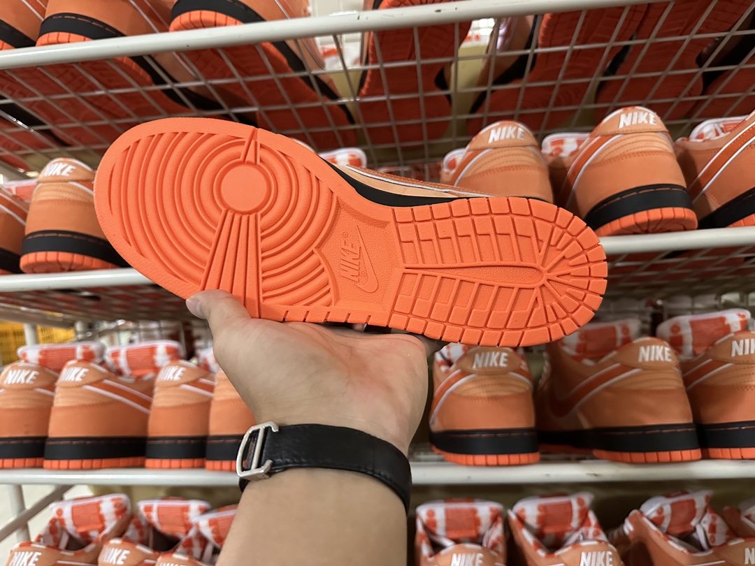 Concepts SB Dunk 'Orange Lobster'