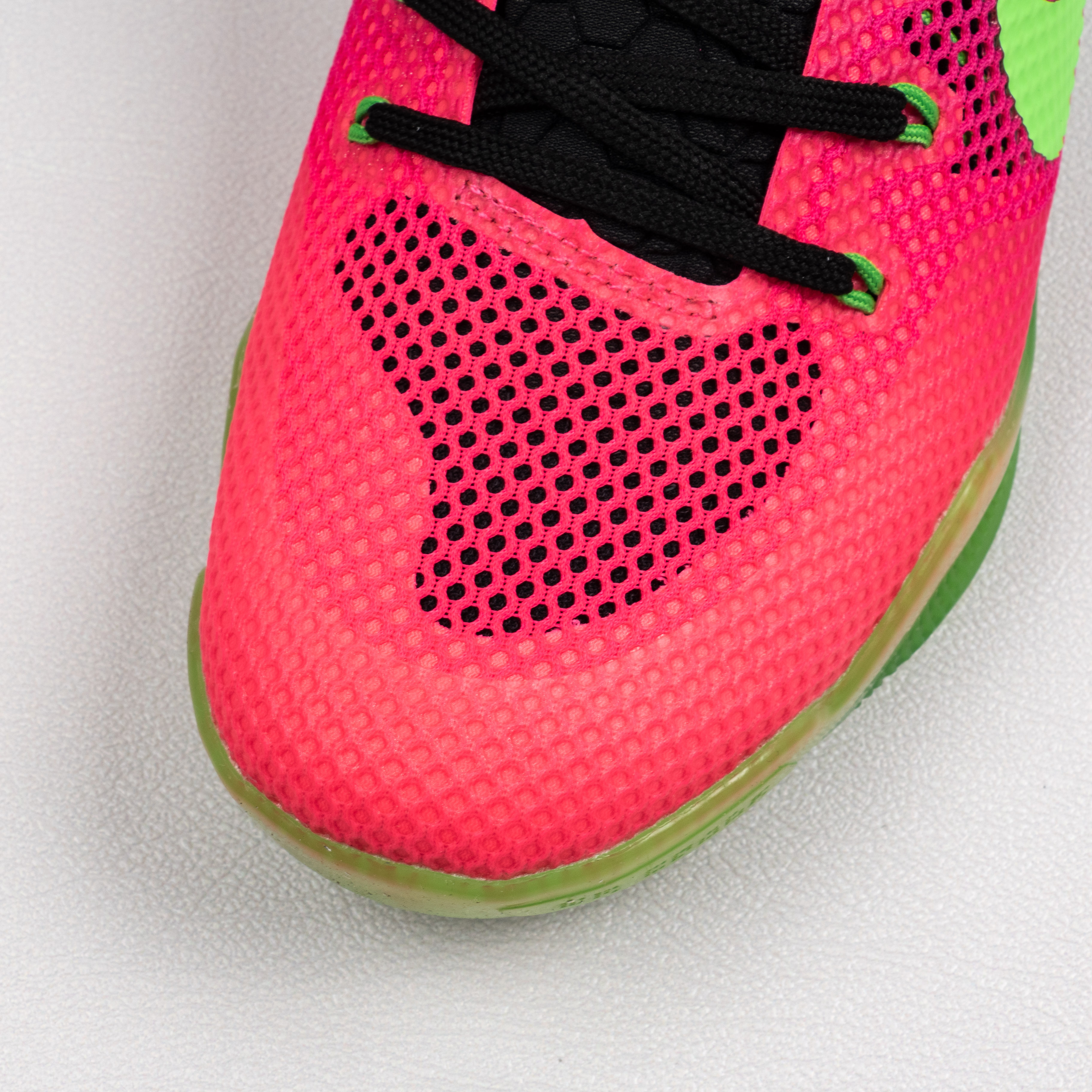 Kobe 11 EM Low Mambacurial